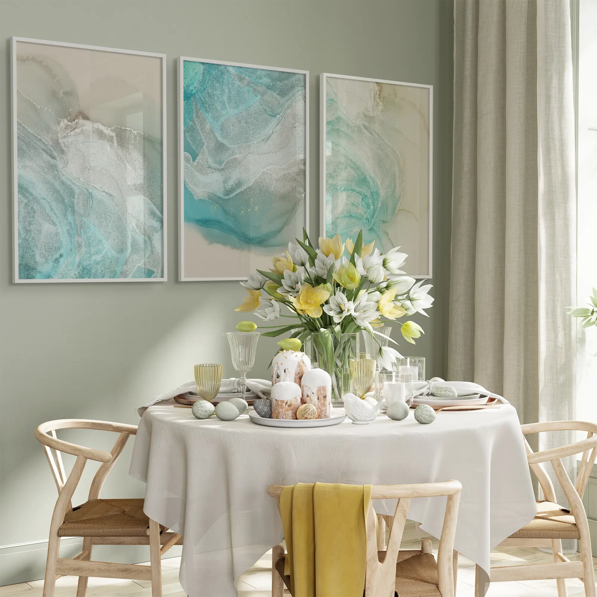 鮮やかなブルーとホワイトの抽象画が特徴のモダンな3枚セットのアートポスター、壁掛け用に最適