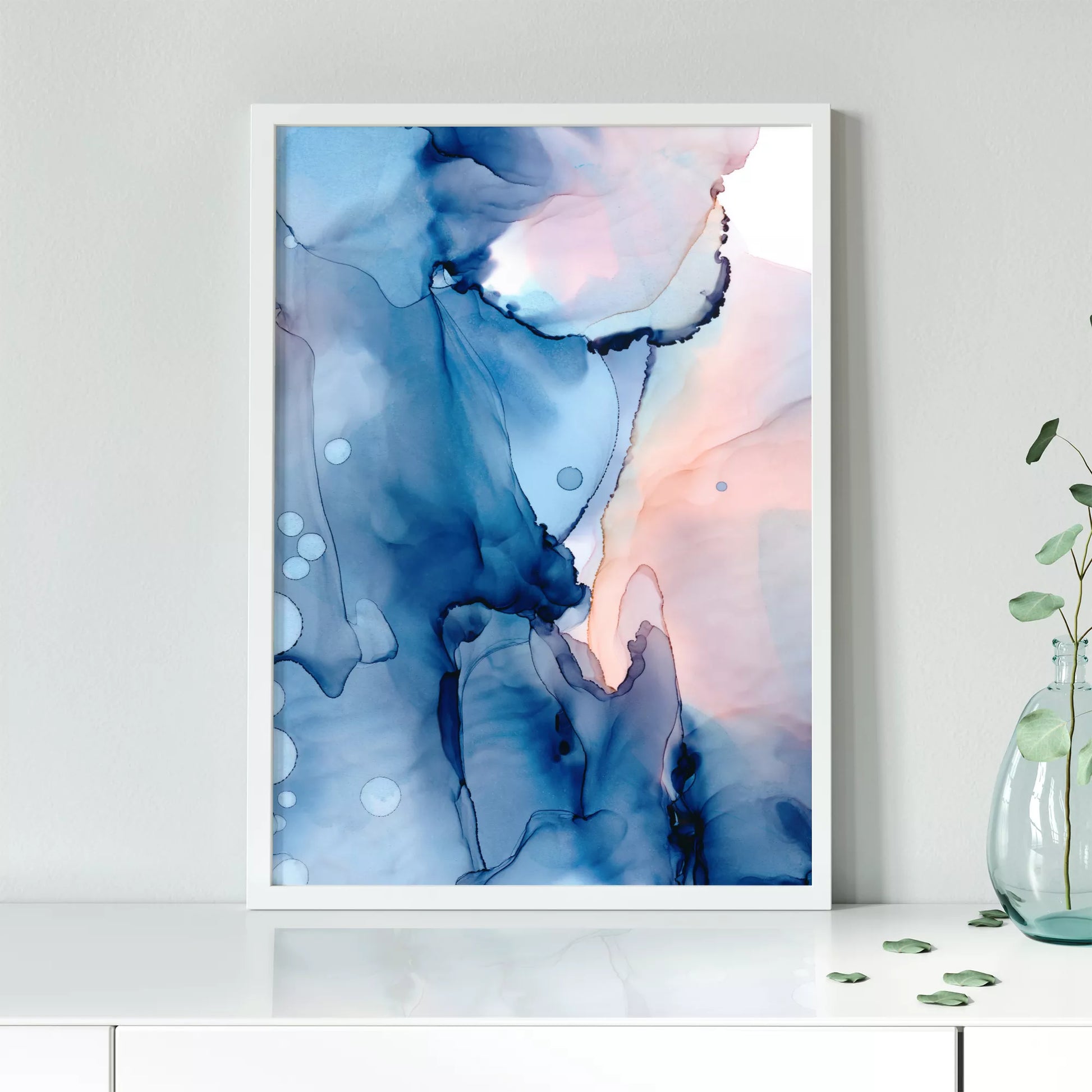 青とピンクの水彩画風抽象アート、モダンでおしゃれなインテリアポスター