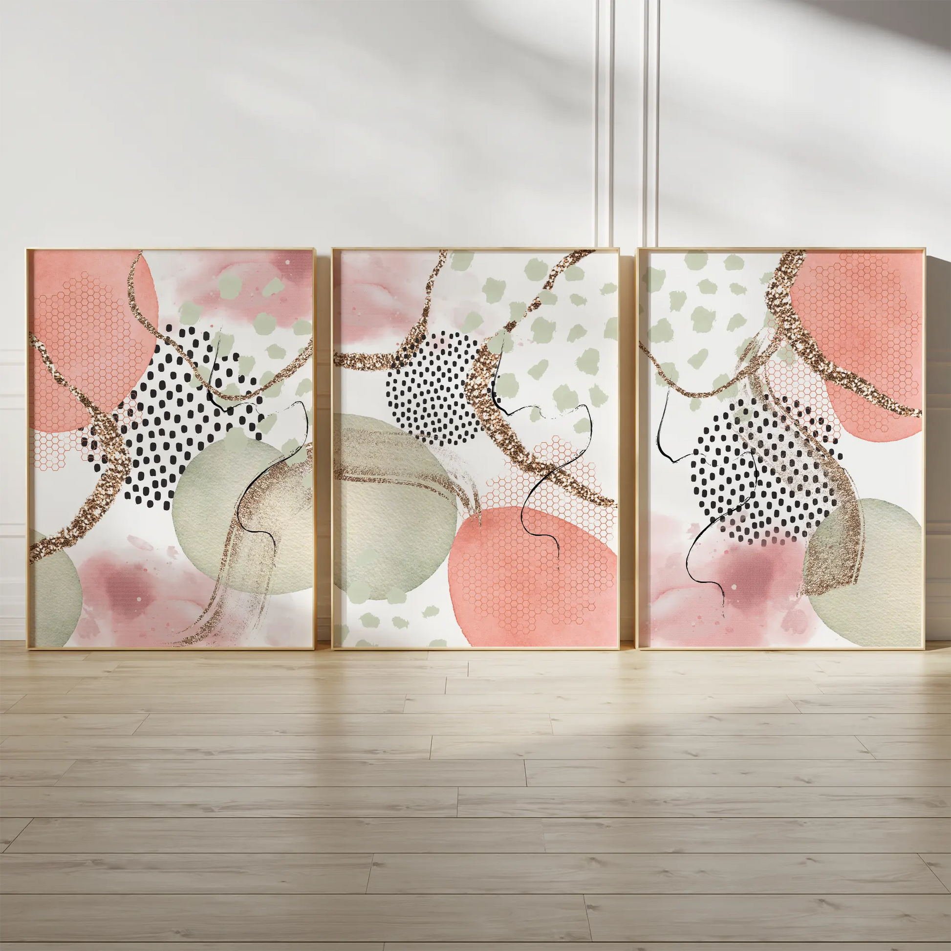 ピンクとゴールドの抽象的な水彩画アート3枚セット、幾何学模様とドット柄