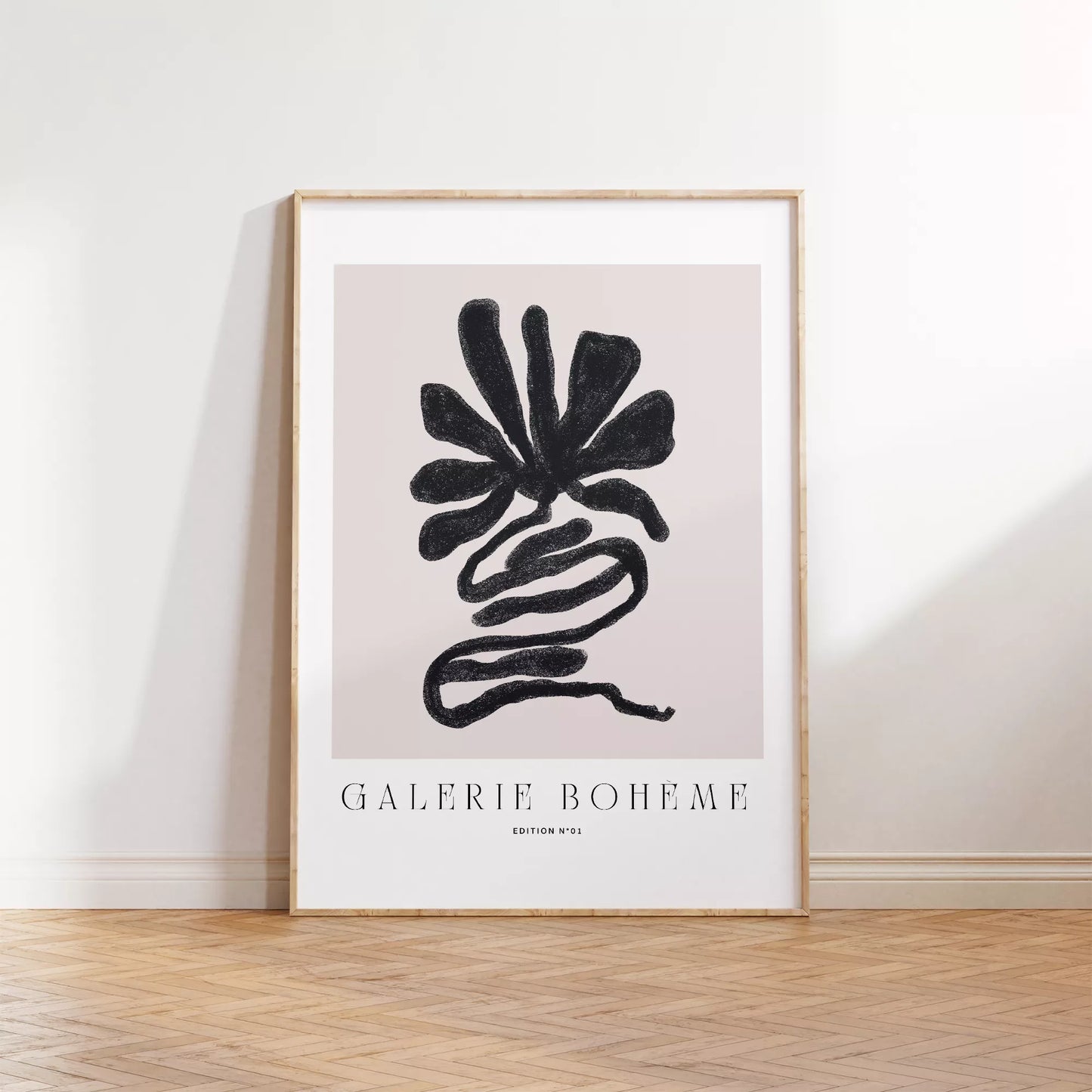 抽象的な黒い花のようなデザインのモダンなアートポスター