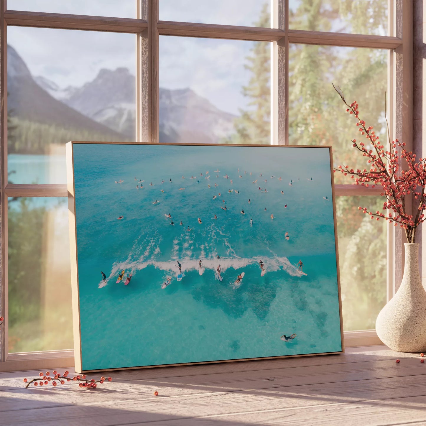 エメラルドブルーの海でサーフィンを楽しむ人々を捉えた空撮アート