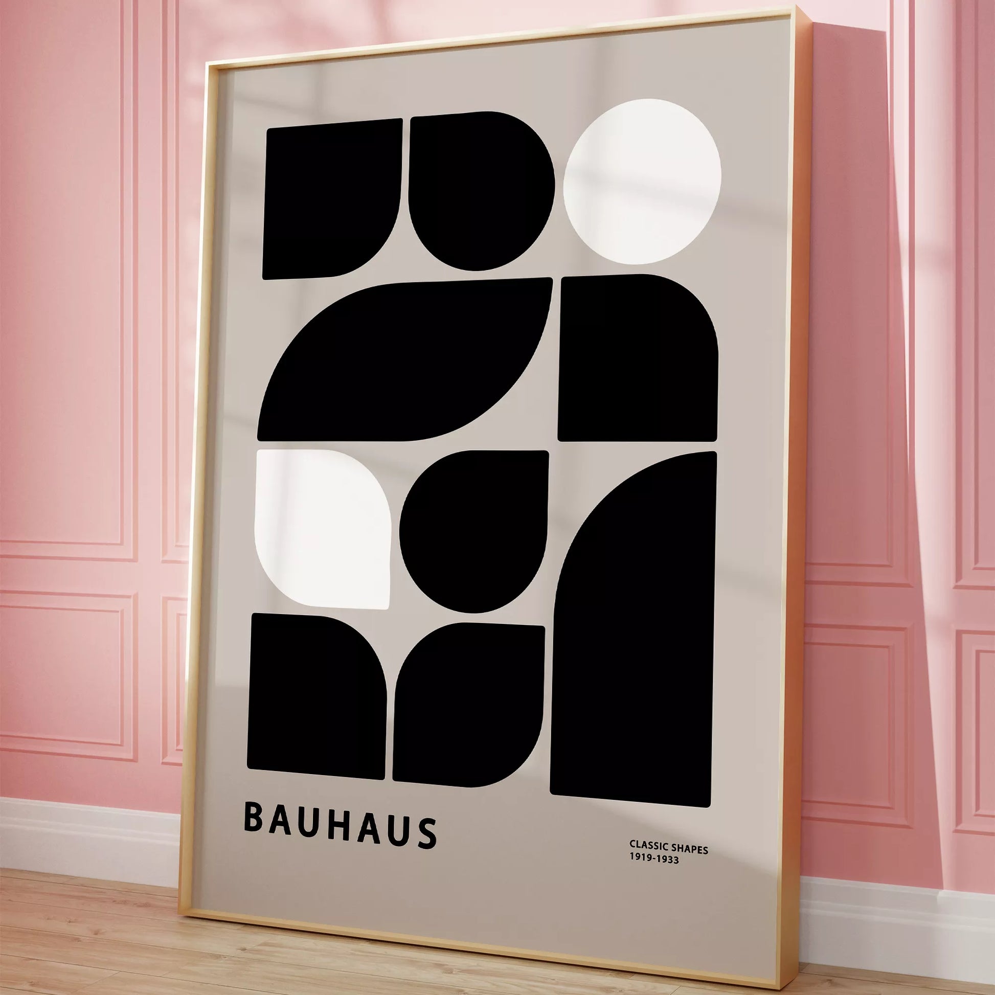 モダンなバウハウス様式の幾何学的なアートプリント、白と黒のミニマルデザイン