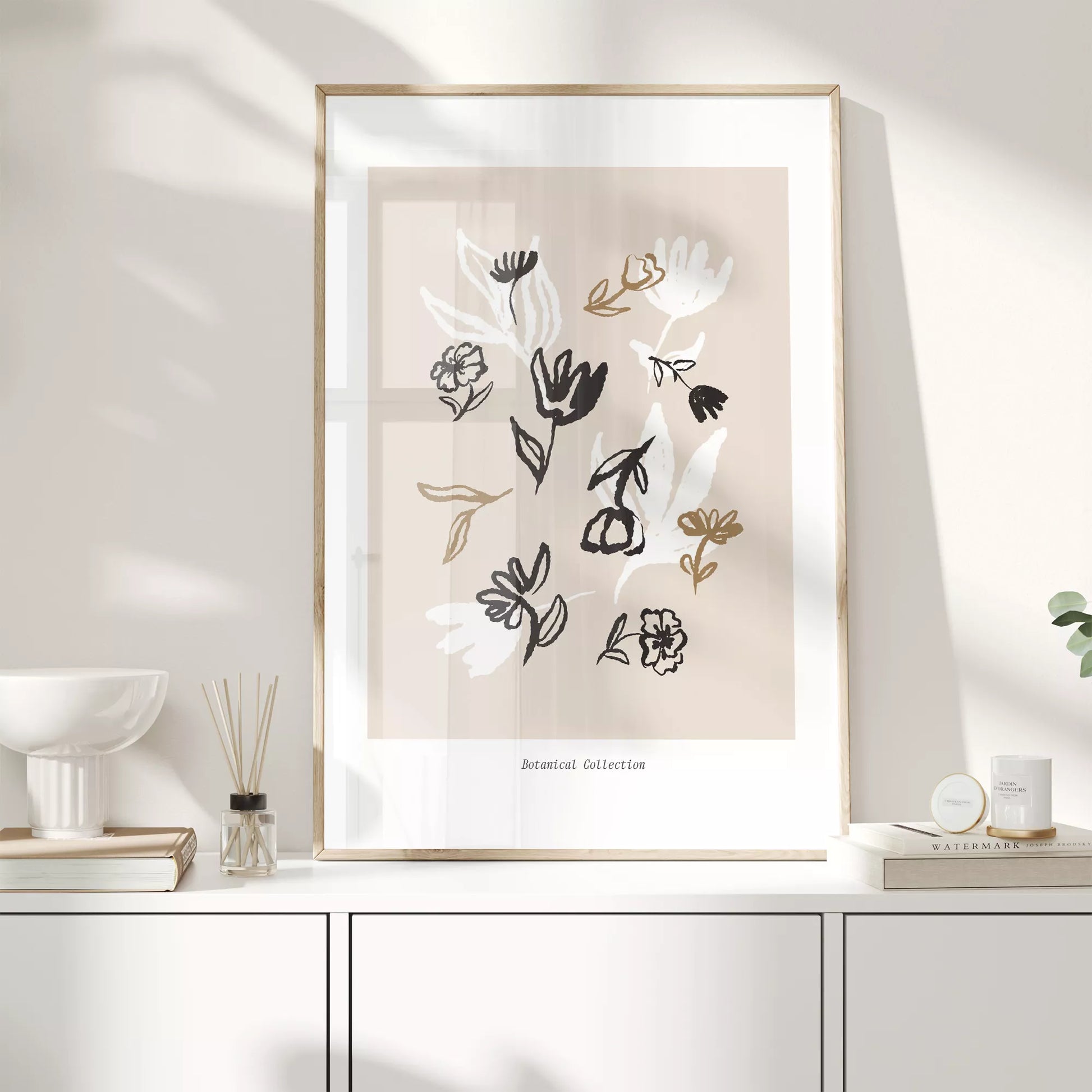 北欧デザインのニュートラル抽象花ボタニカルアートポスター ベージュ背景