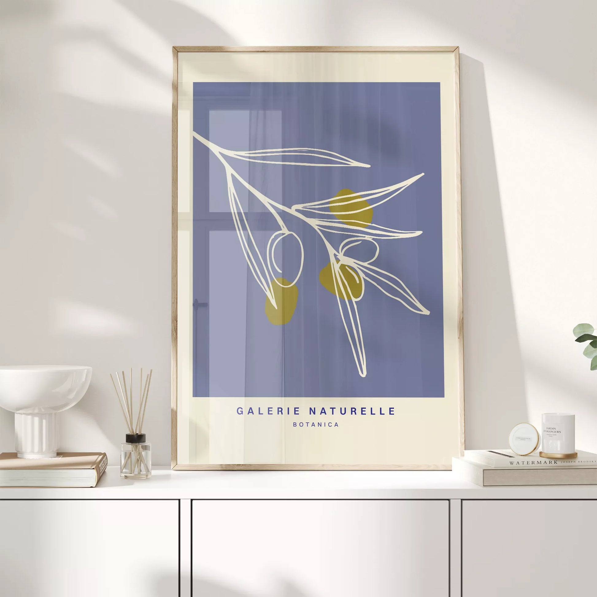 抽象的なオリーブの枝、青い背景のボタニカルアート