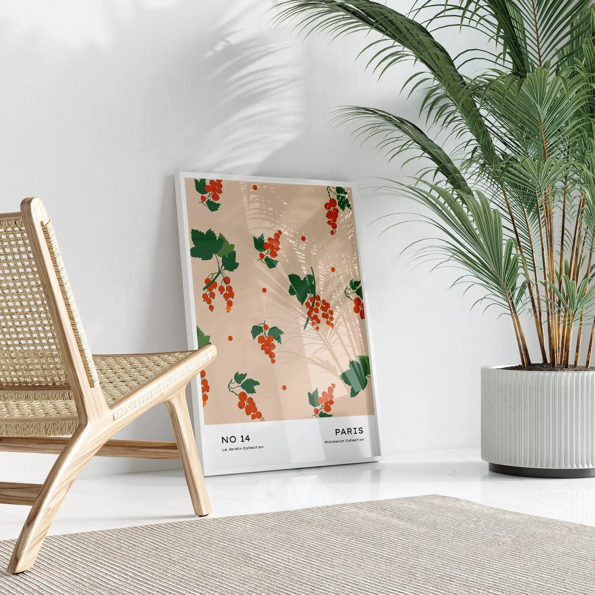 北欧デザインの赤いベリーと葉のボタニカルアートポスター パステルベージュ