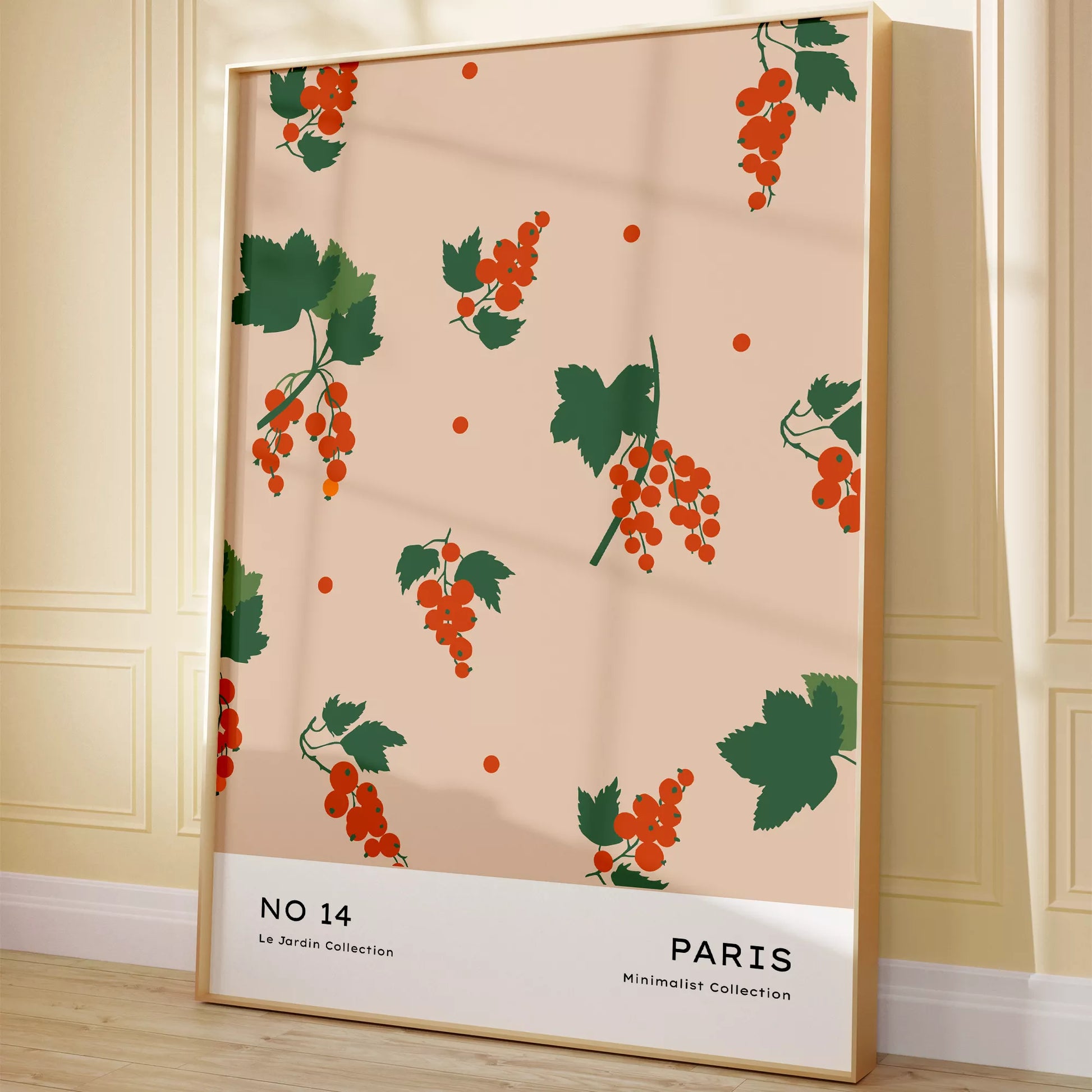 北欧デザインの赤いベリーと葉のボタニカルアートポスター パステルベージュ