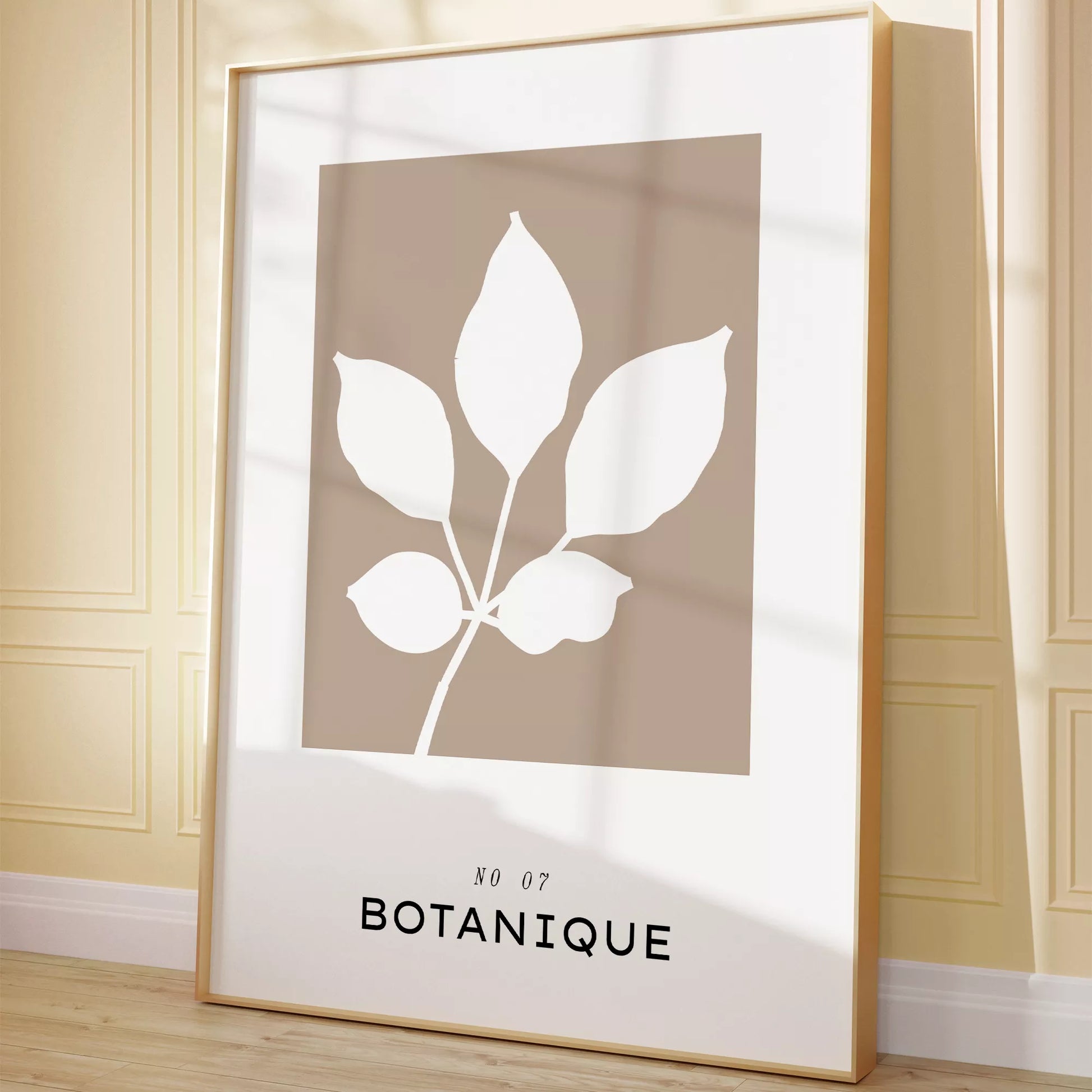 北欧デザインのボタニカル葉と実のシルエット アートポスター グレージュ