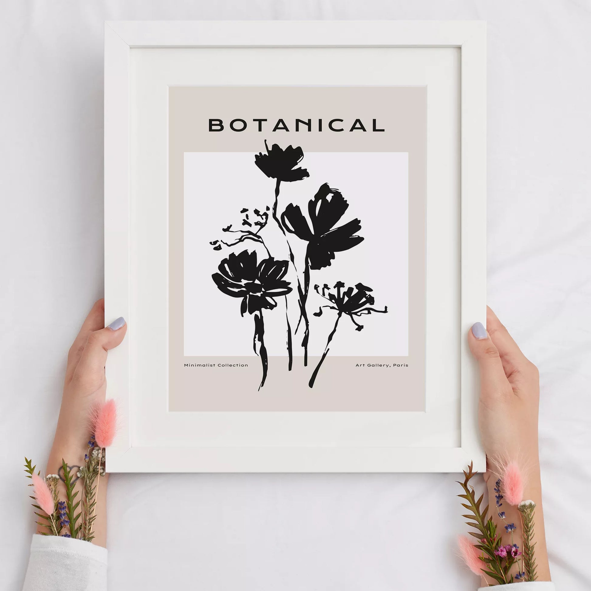 モノクロで描かれた北欧風ミニマルな花のアートポスター