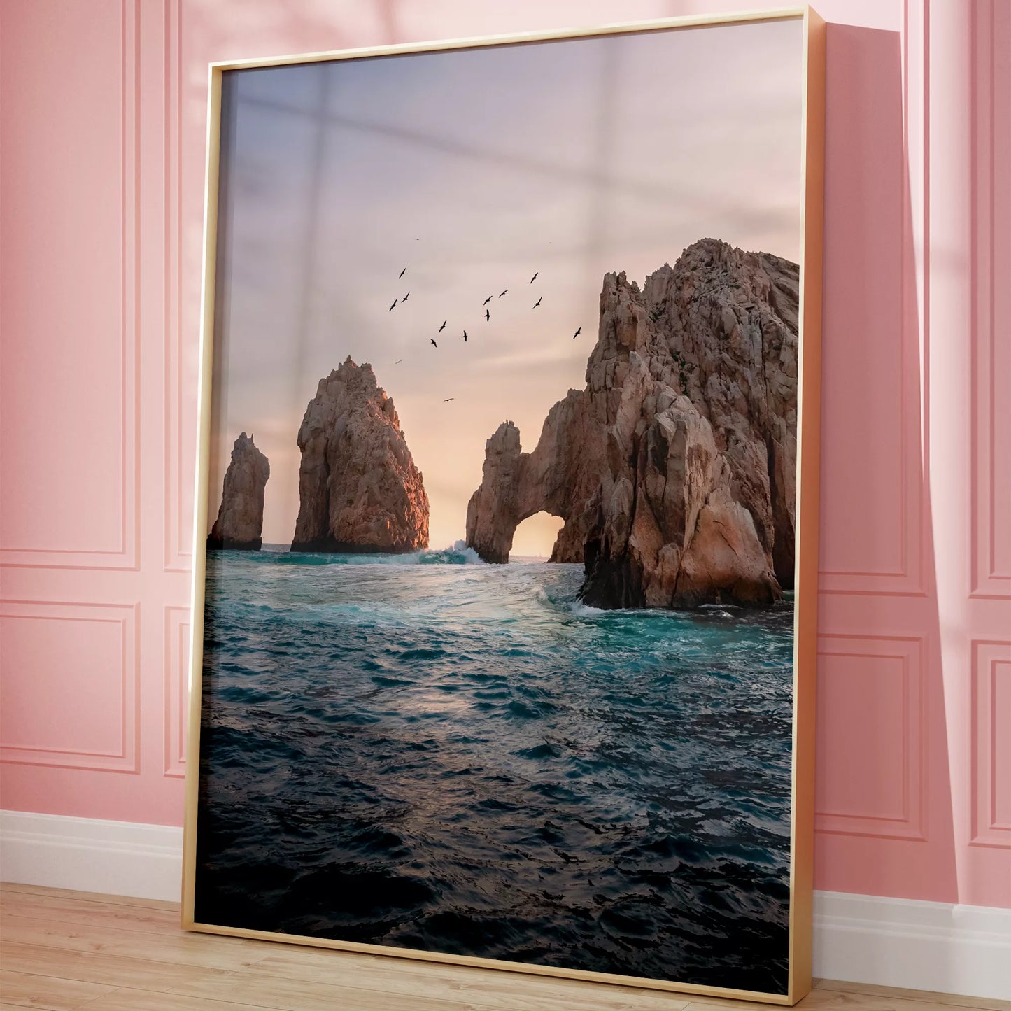 メキシコ・カボサンルーカスの象徴的な岩門と夕暮れの海景色