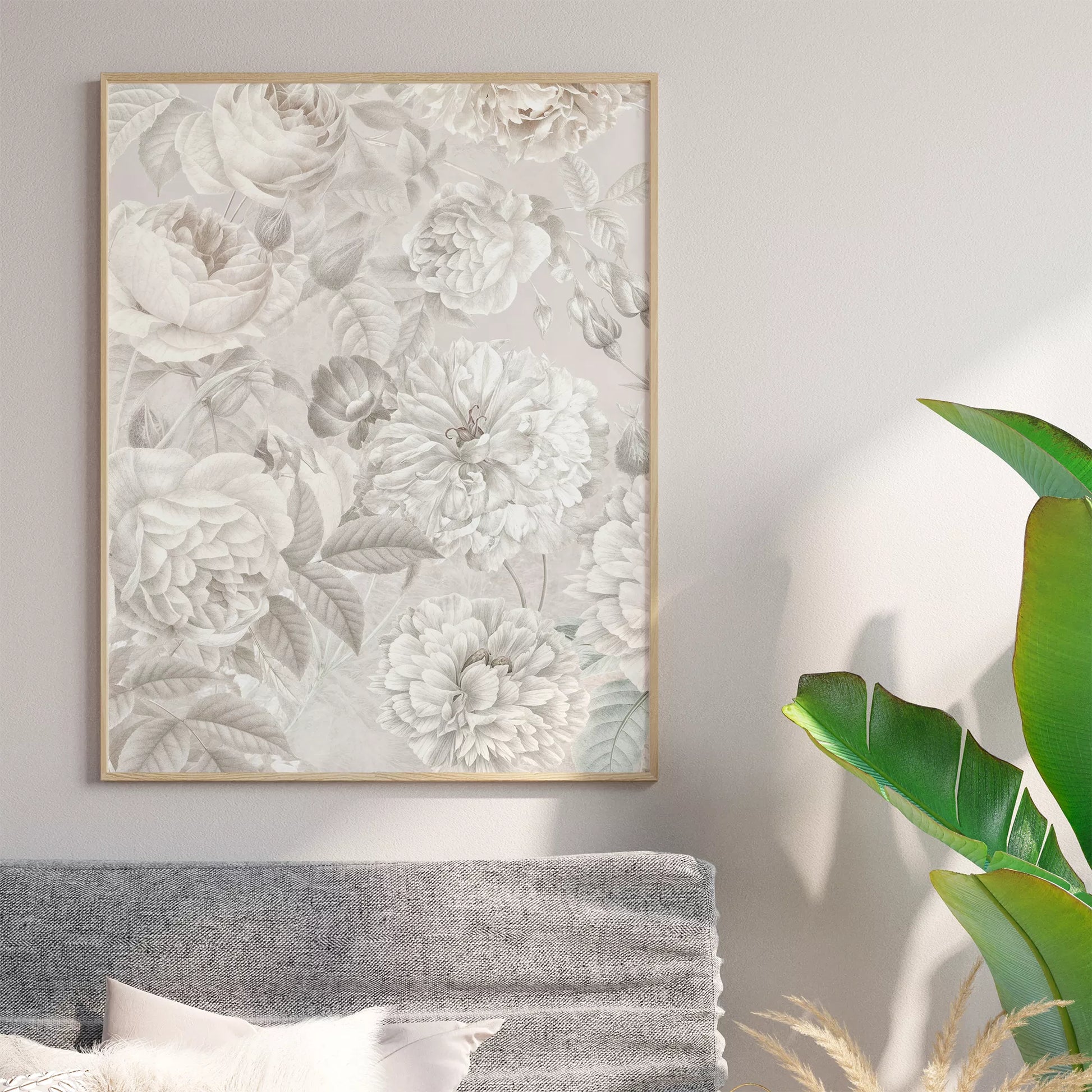 優雅な白バラの花柄アート、グレー背景の繊細なボタニカルデザイン