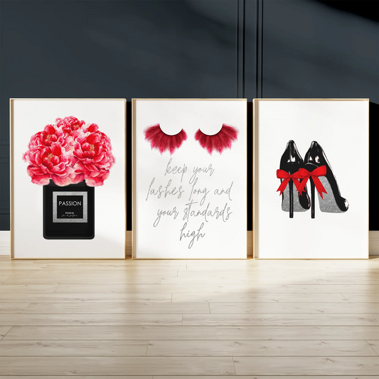 レッドピオニー香水ボトルとまつげ名言ハイヒールのファッションアートポスター 北欧フェミニン 3枚セット