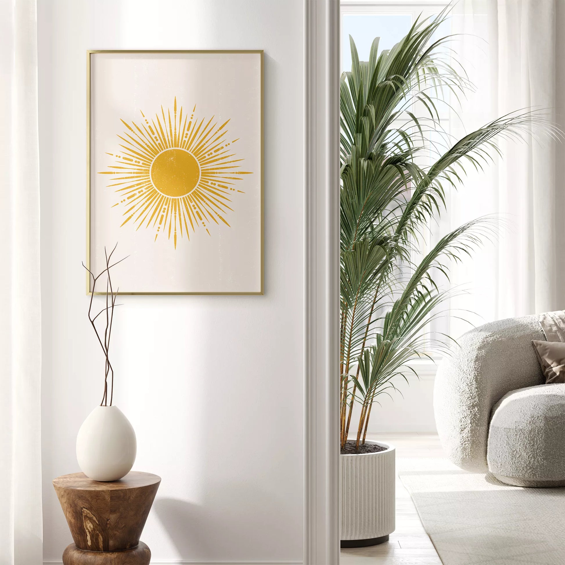黄金の太陽が放射状に輝くミニマリストアートポスター