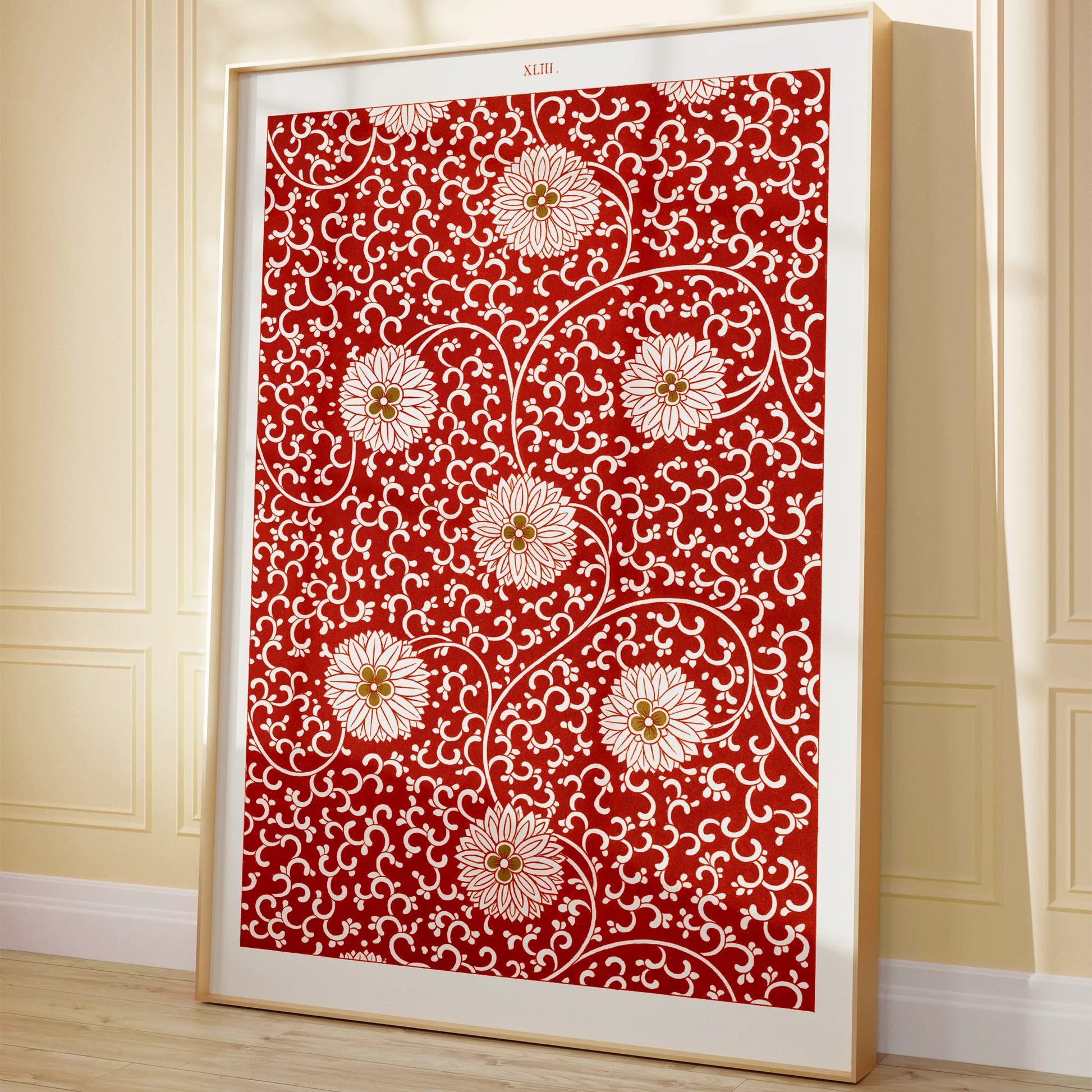 赤地に白い菊の花と唐草模様のアンティーク和柄デザイン