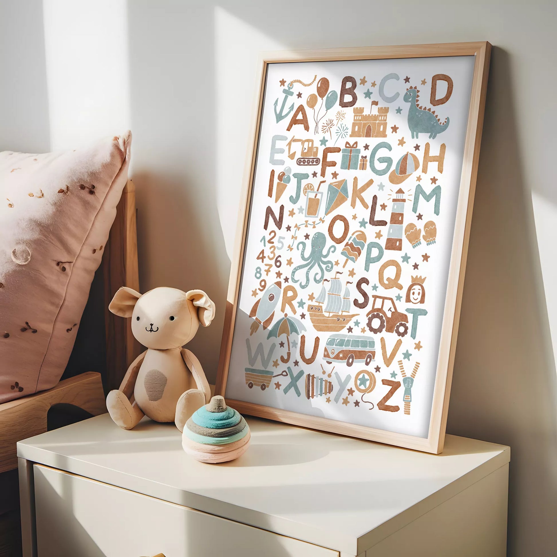 子供向け北欧スタイルのアルファベット動物乗り物アートポスター、教育的で楽しい壁掛け装飾