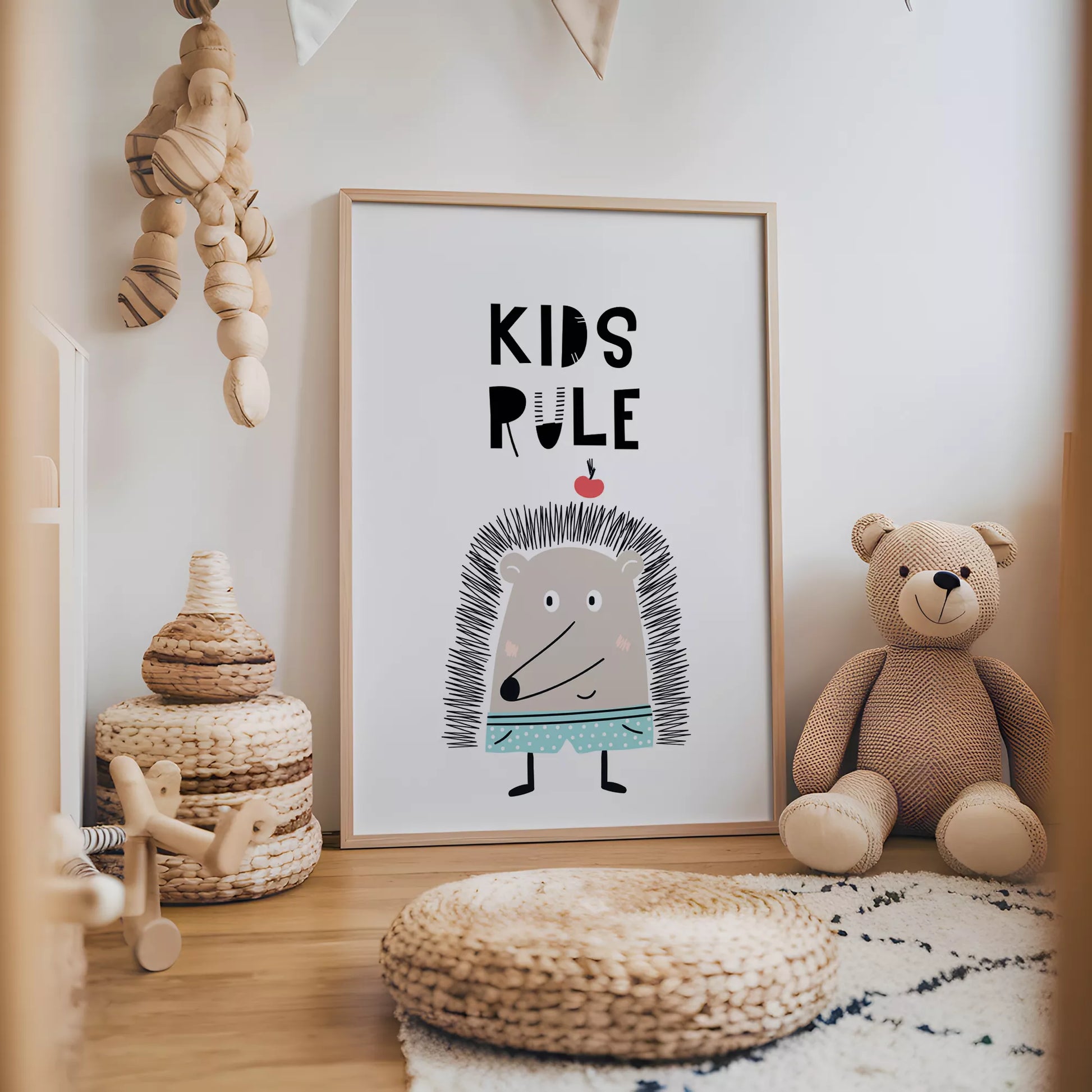 とハリネズミが描かれた北欧スタイルのアートポスター