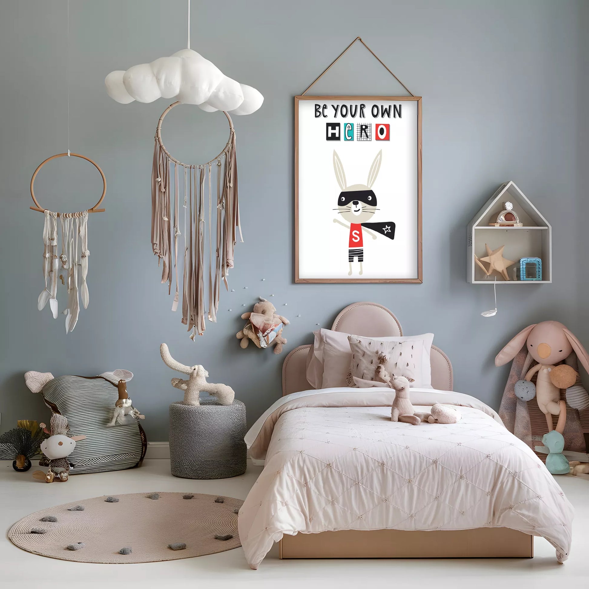 とヒーローバニーが描かれたモノクロームのキッズアートポスター