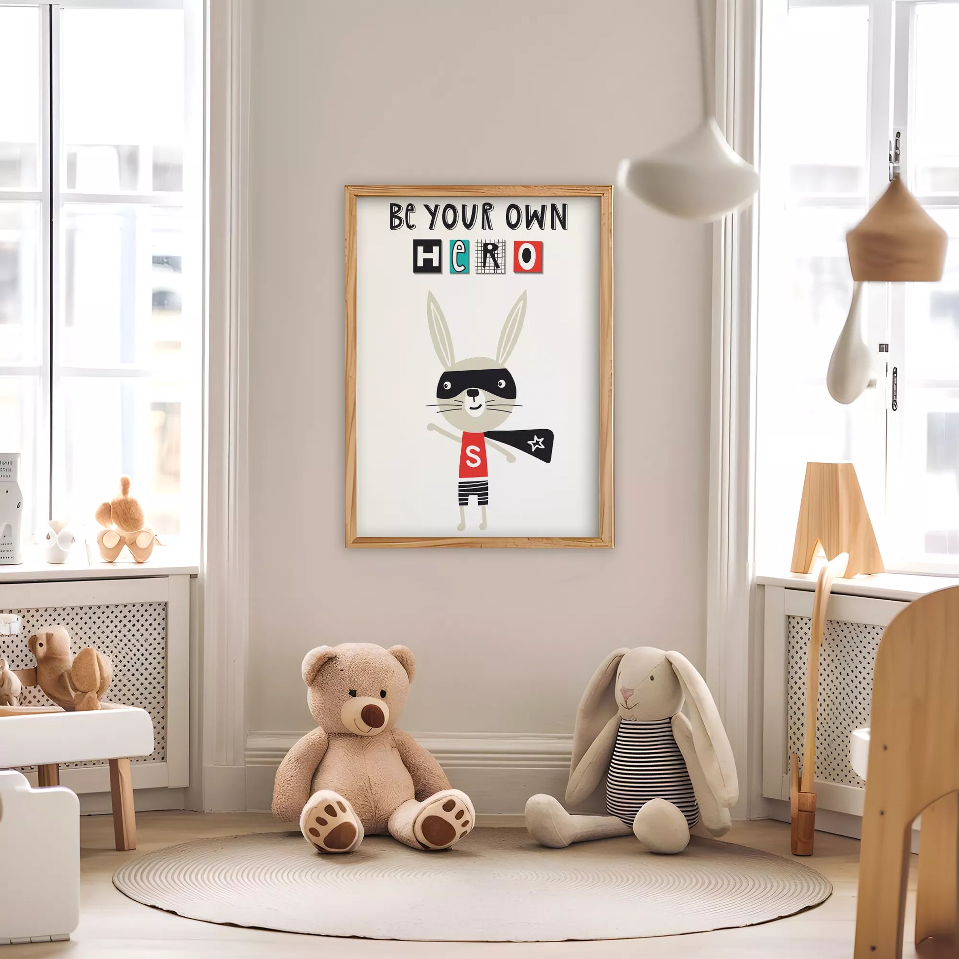 とヒーローバニーが描かれたモノクロームのキッズアートポスター