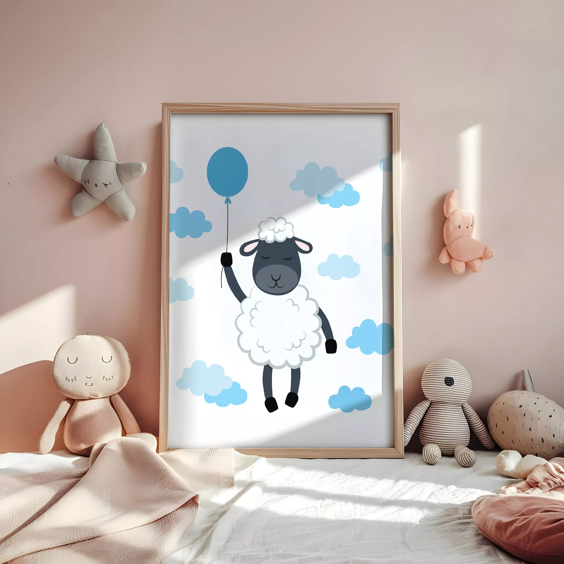 青いバルーンと雲に囲まれたひつじのかわいい北欧アートポスター