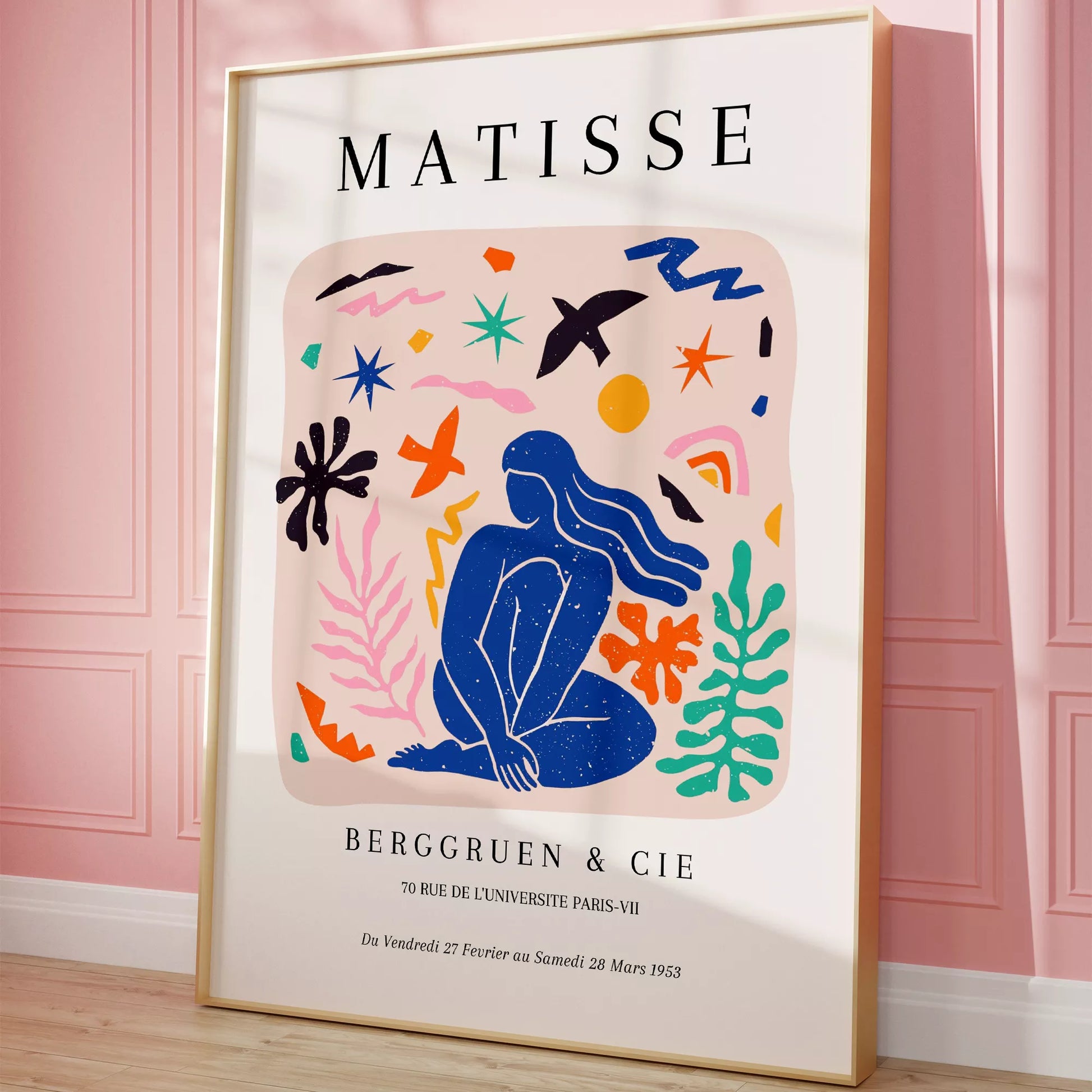 マティス展ポスター、青い人物像と抽象的なモチーフのコラージュ