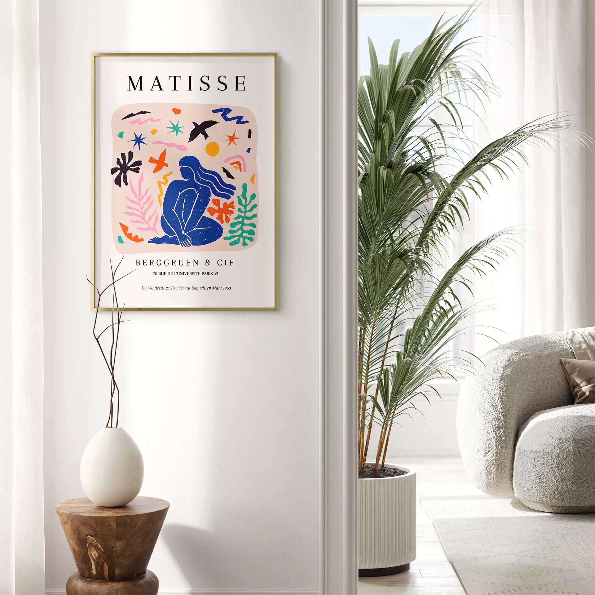 マティス展ポスター、青い人物像と抽象的なモチーフのコラージュ