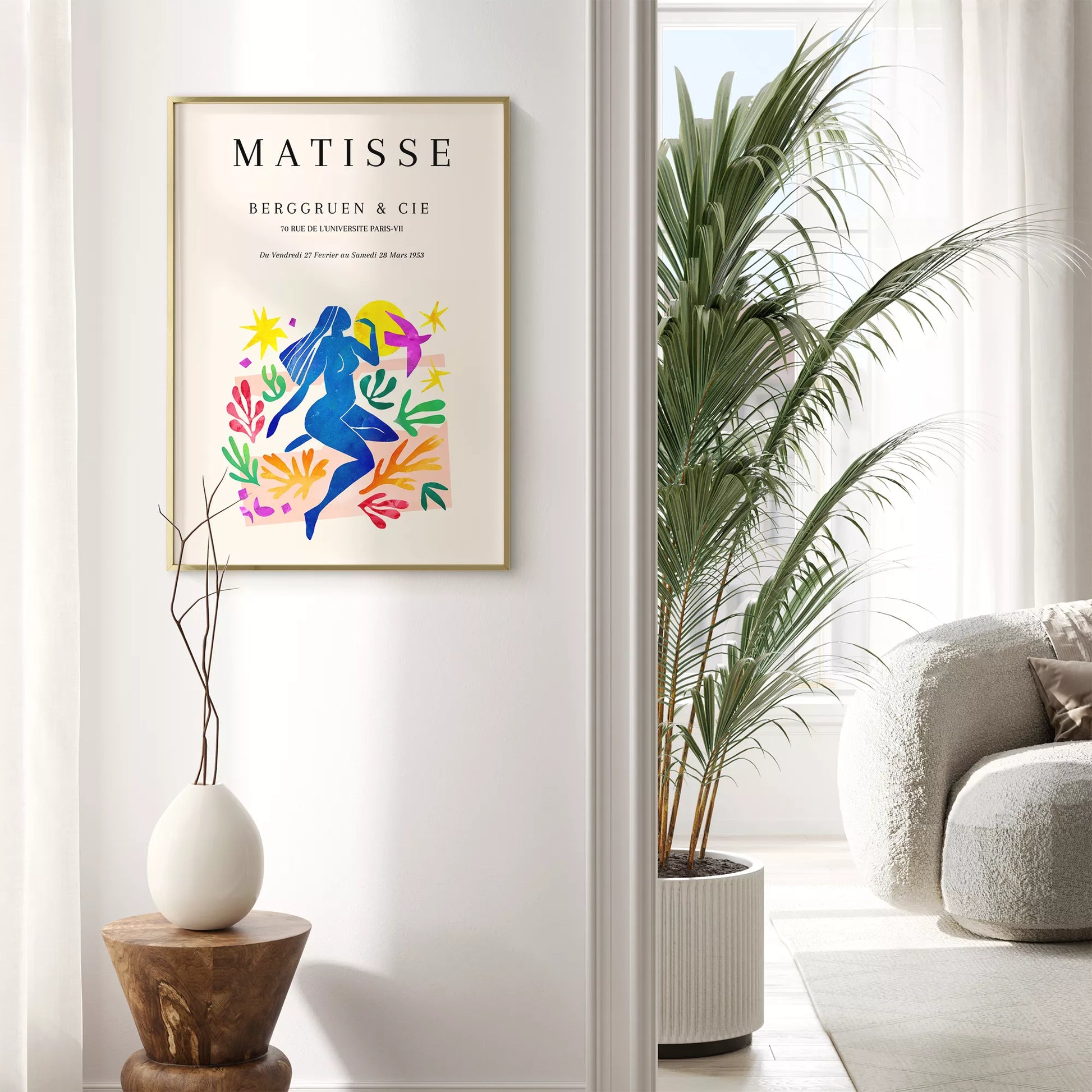 マティス展ポスター、青い人物像と色彩豊かな植物モチーフ