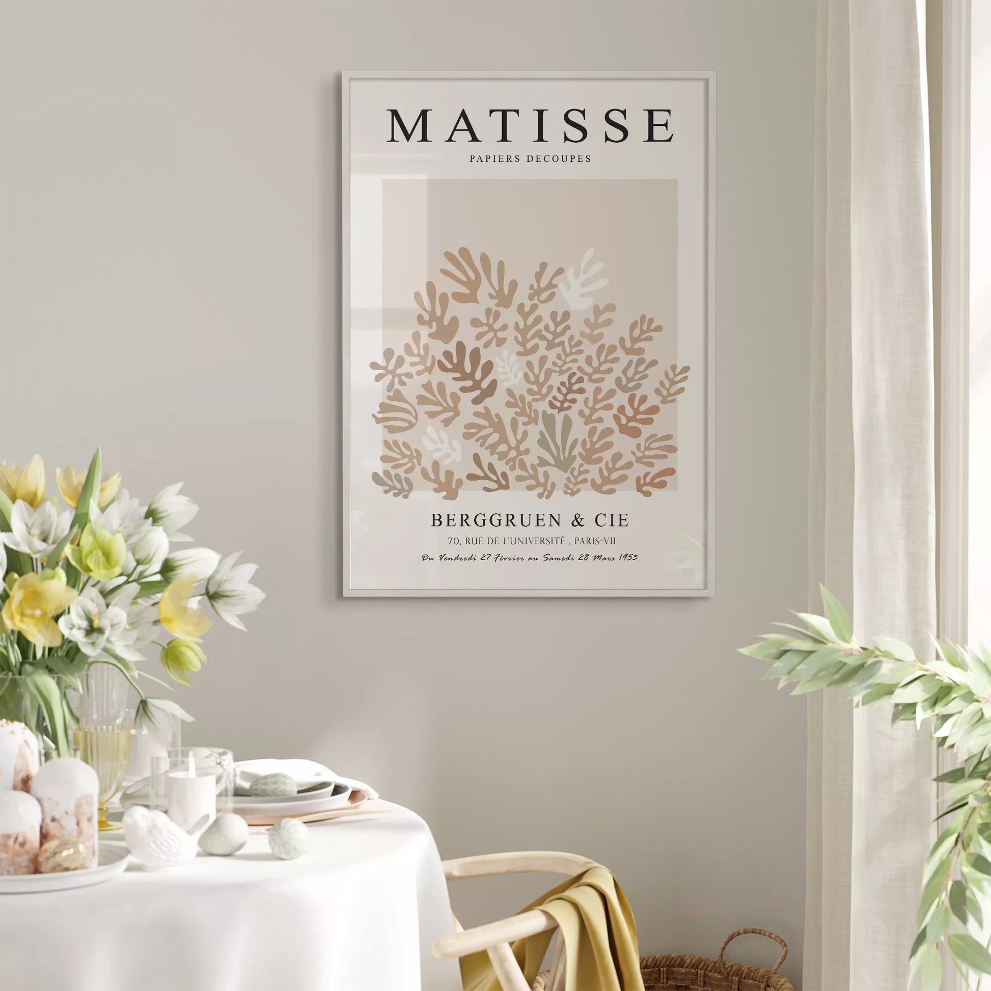 マティス風抽象的な植物モチーフポスター、ベージュトーンのモダンなデザイン