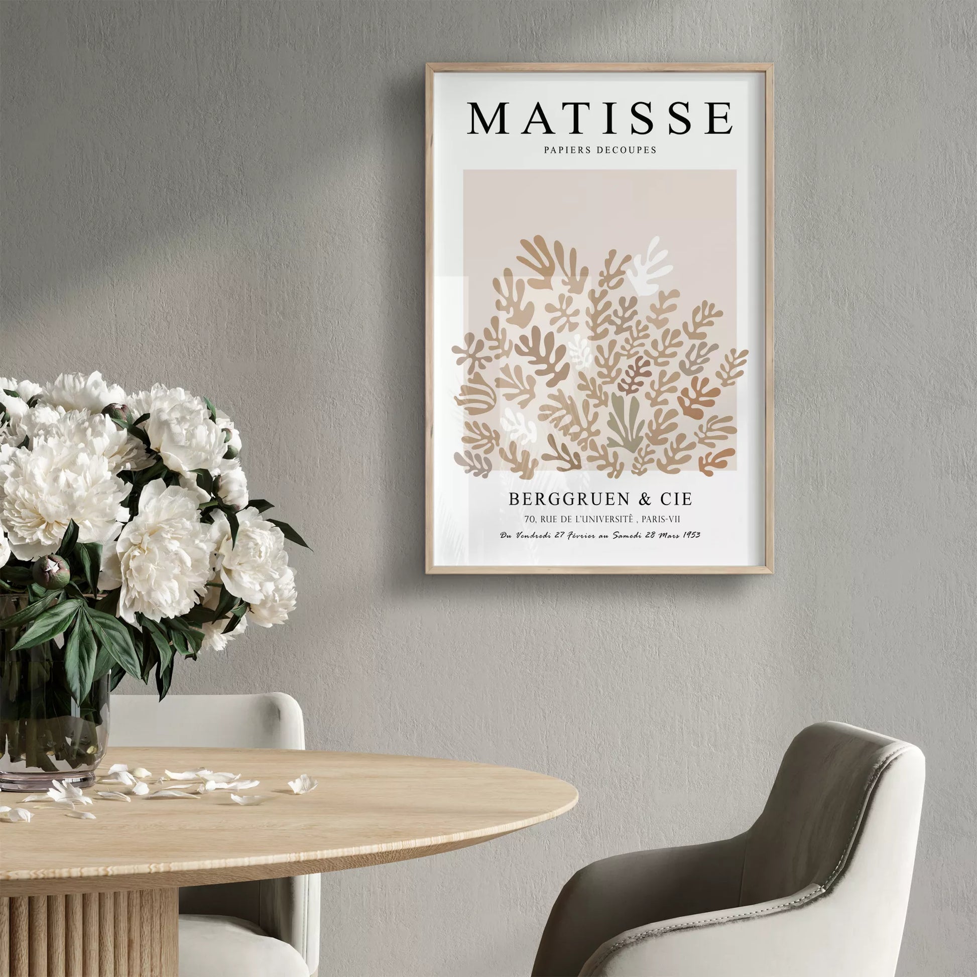 マティス風抽象的な植物モチーフポスター、ベージュトーンのモダンなデザイン