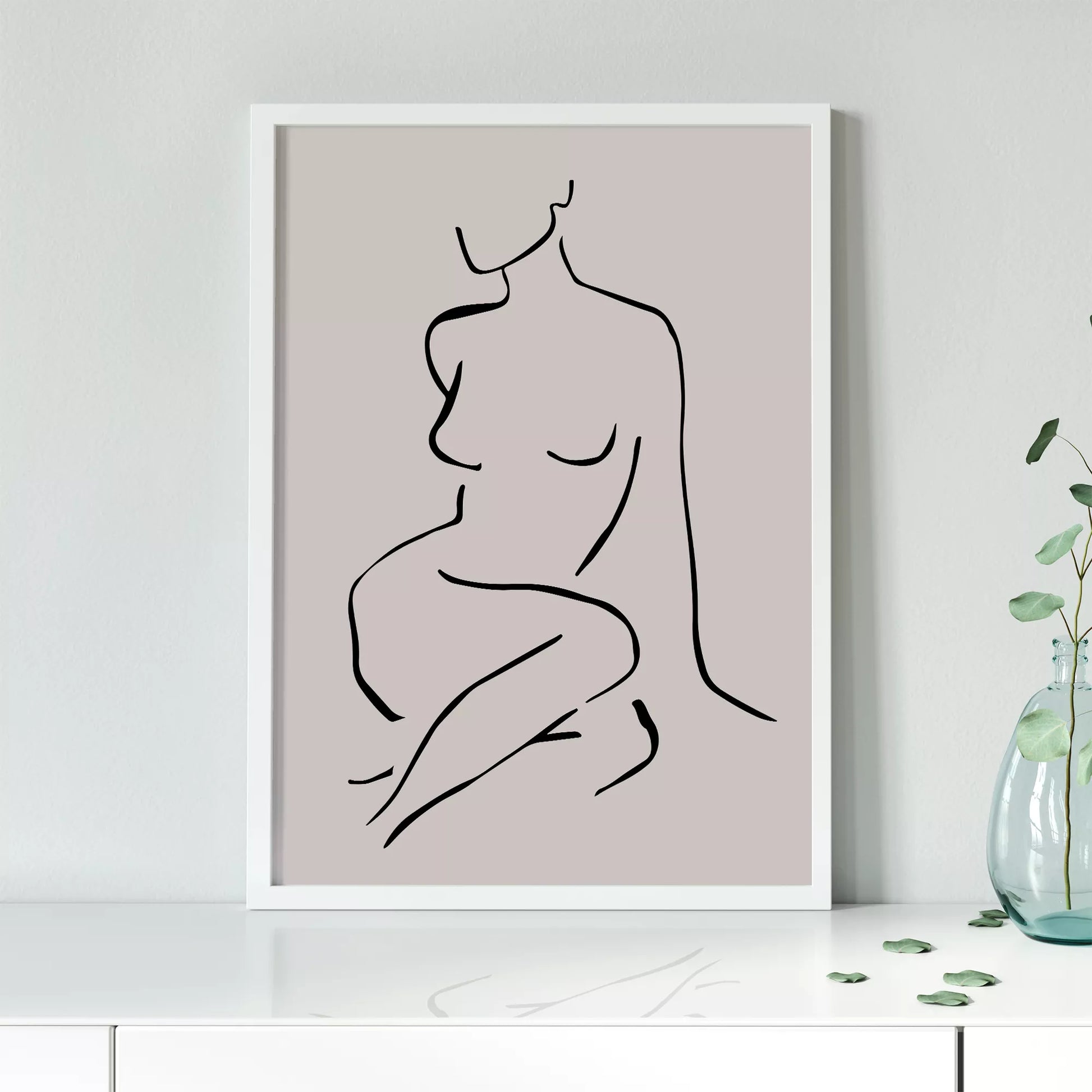 モノクロームの抽象的な女性シルエットラインアート