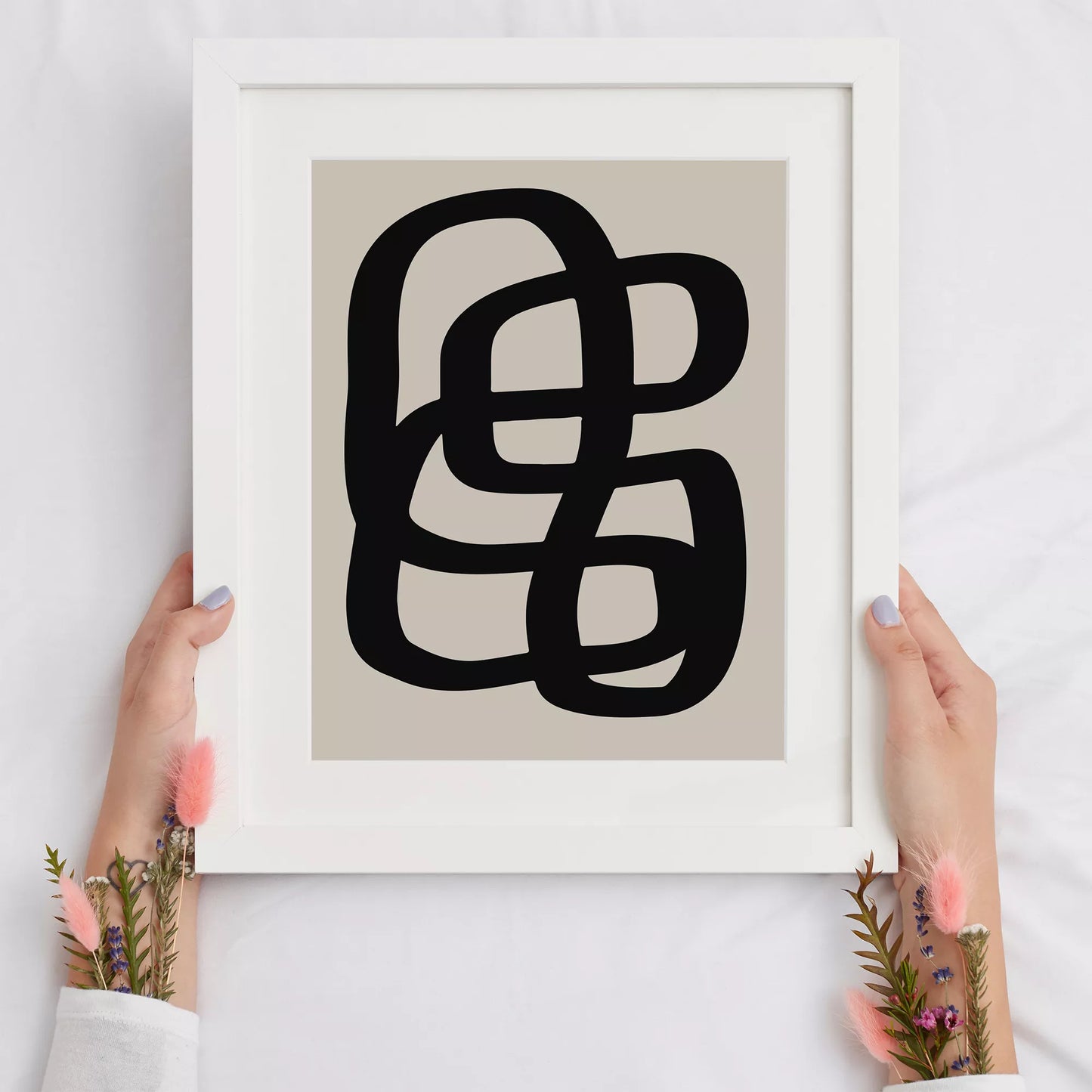 モノクロ抽象アート、曲線が織りなす幾何学的なデザイン