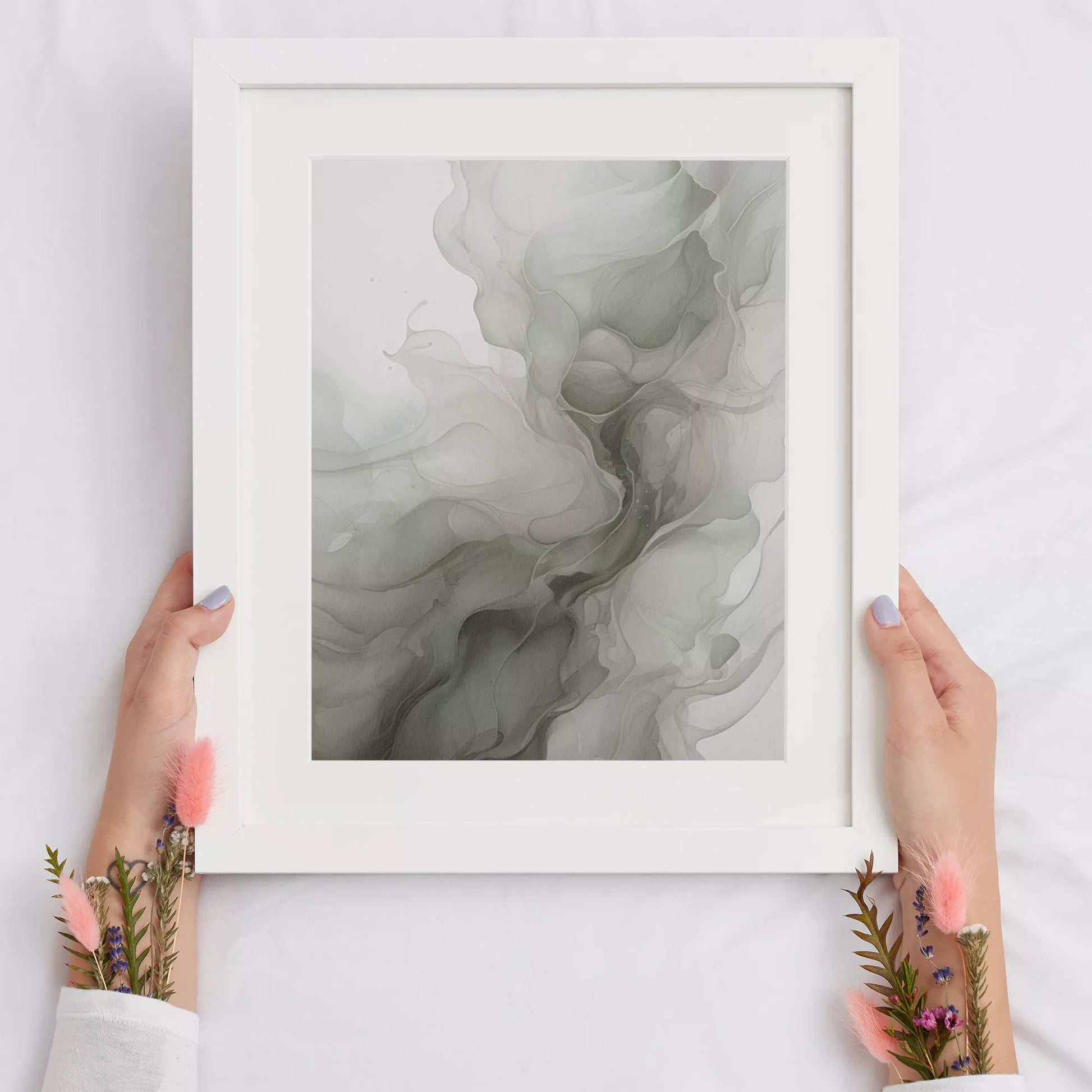 グリーングラデーションの抽象的な流体アート、モダンな水墨画風