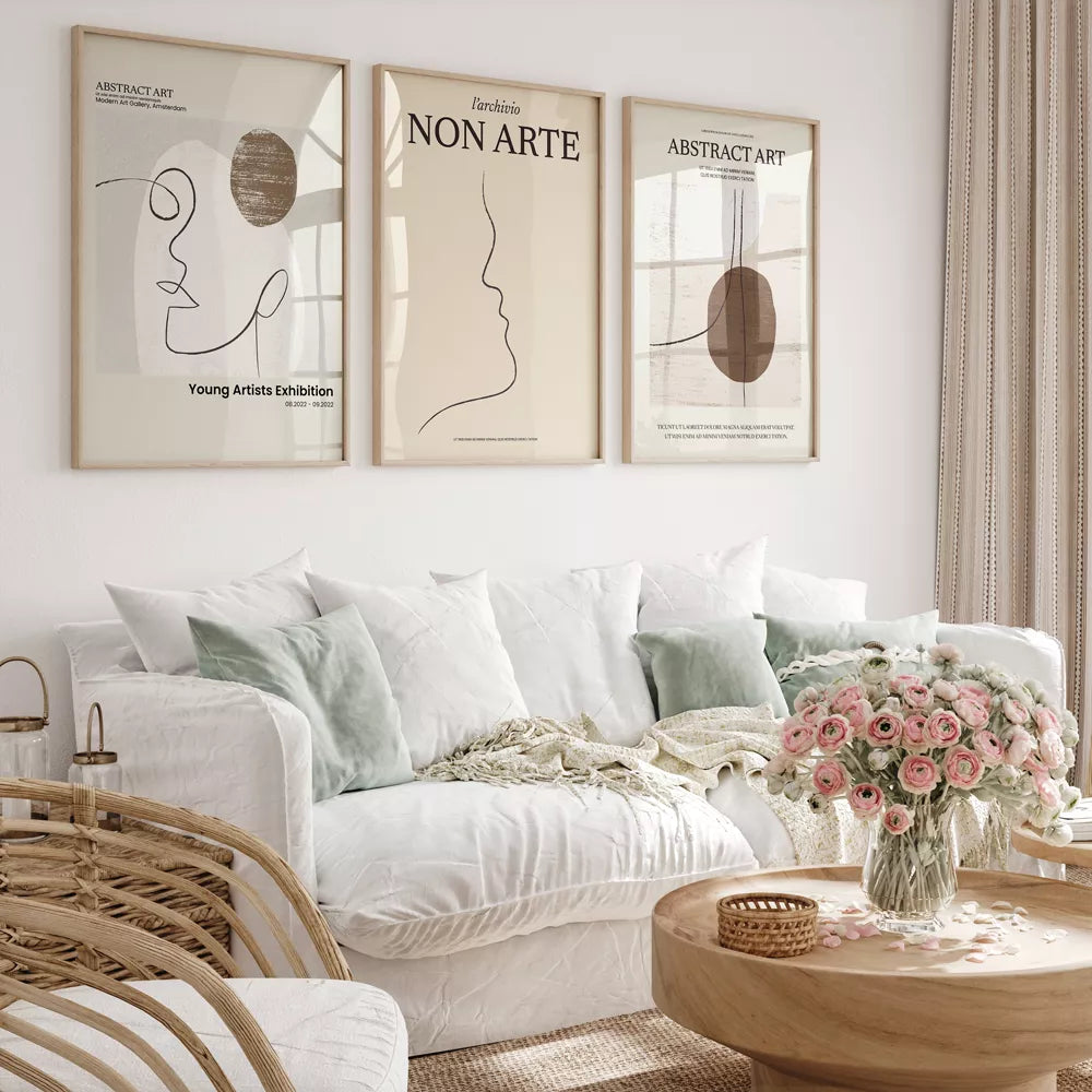 モダンな抽象アートの3点セット、線画と幾何学的なデザインが特徴的