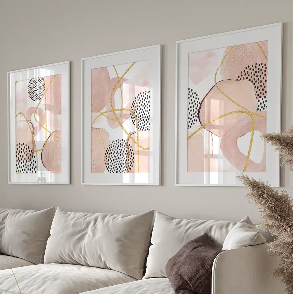 ピンクベージュの抽象アート、ドット模様とゴールドラインの3連装飾画