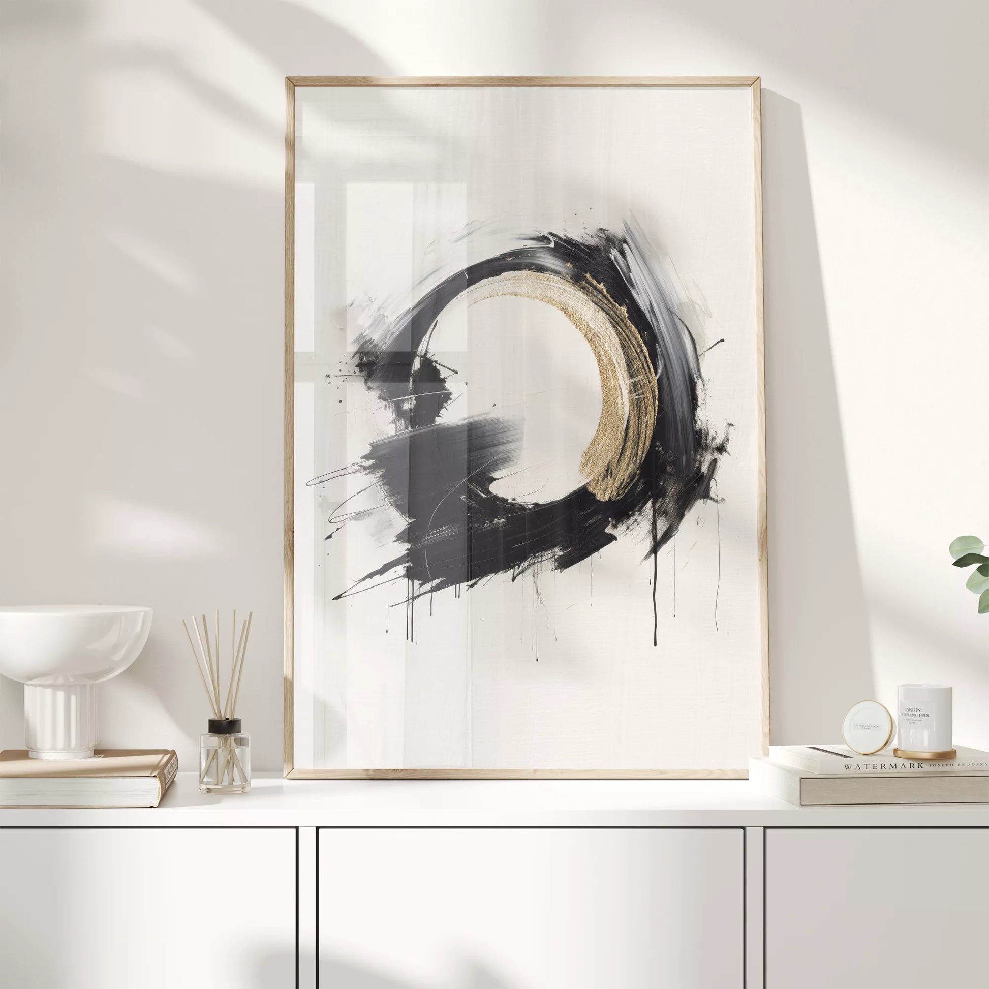 モダンな黒と金の円形抽象アートポスター