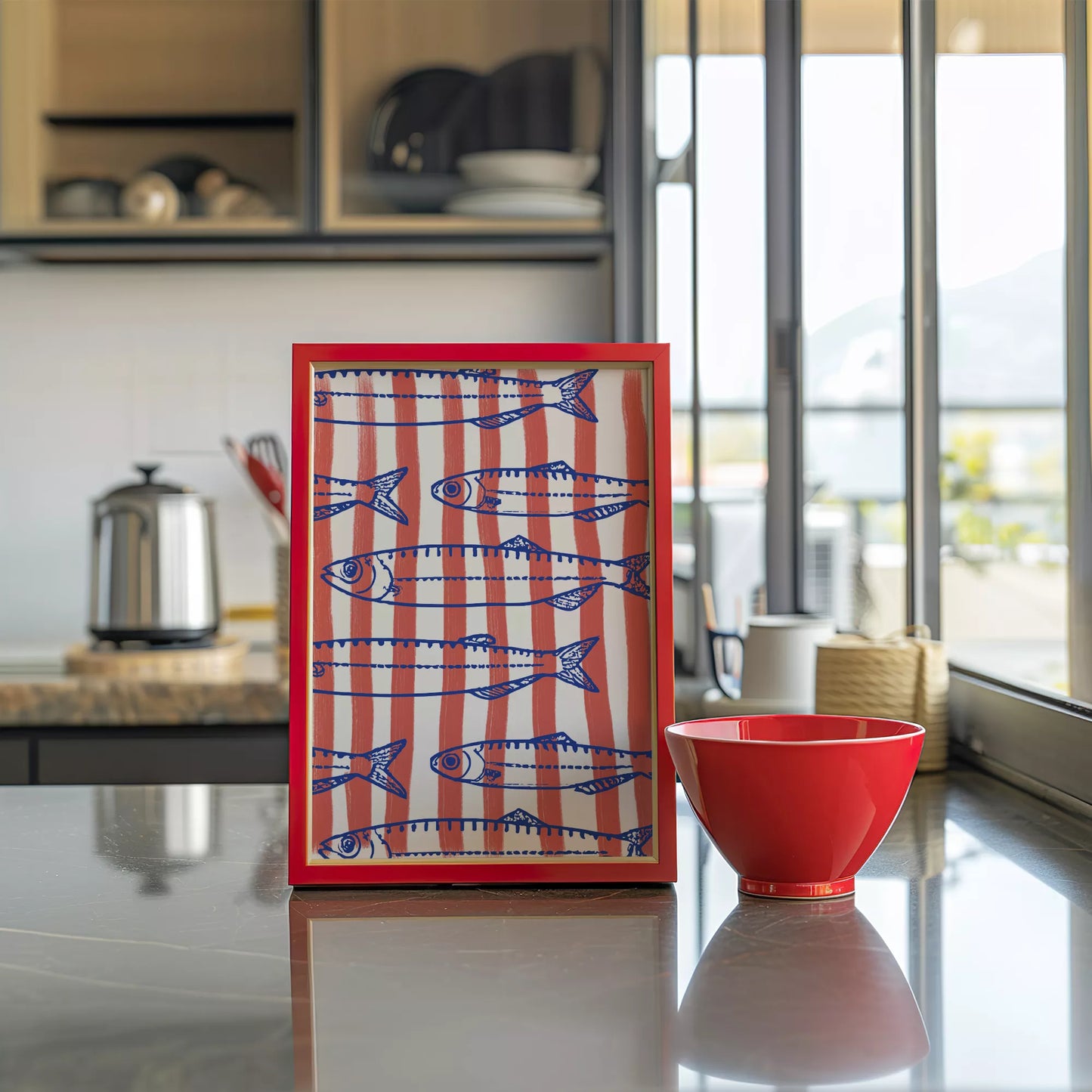 青い魚のイラストとサーモンピンクのストライプ模様の北欧風デザイン