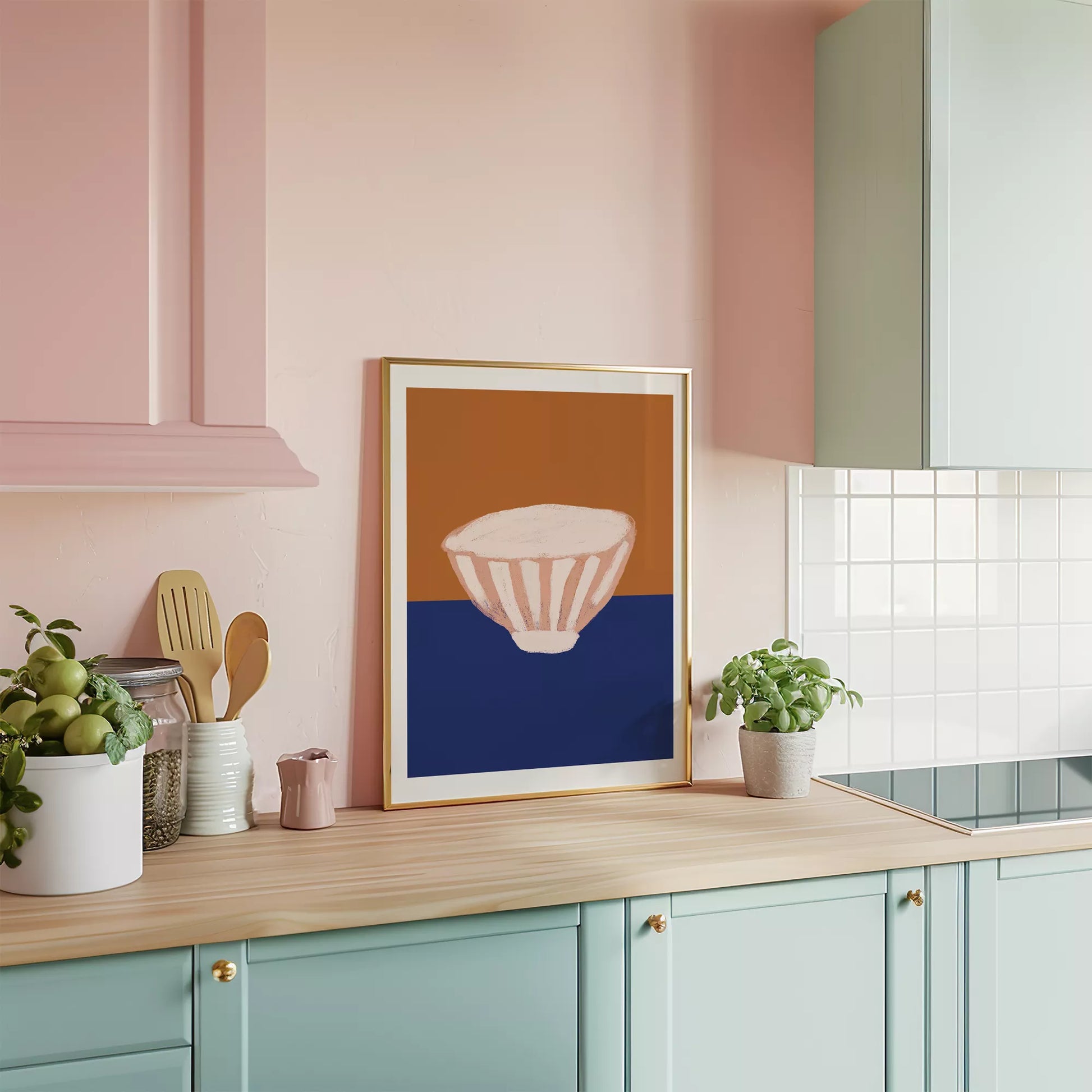 オレンジとブルーの背景に描かれたミニマルなボウルのアートプリント