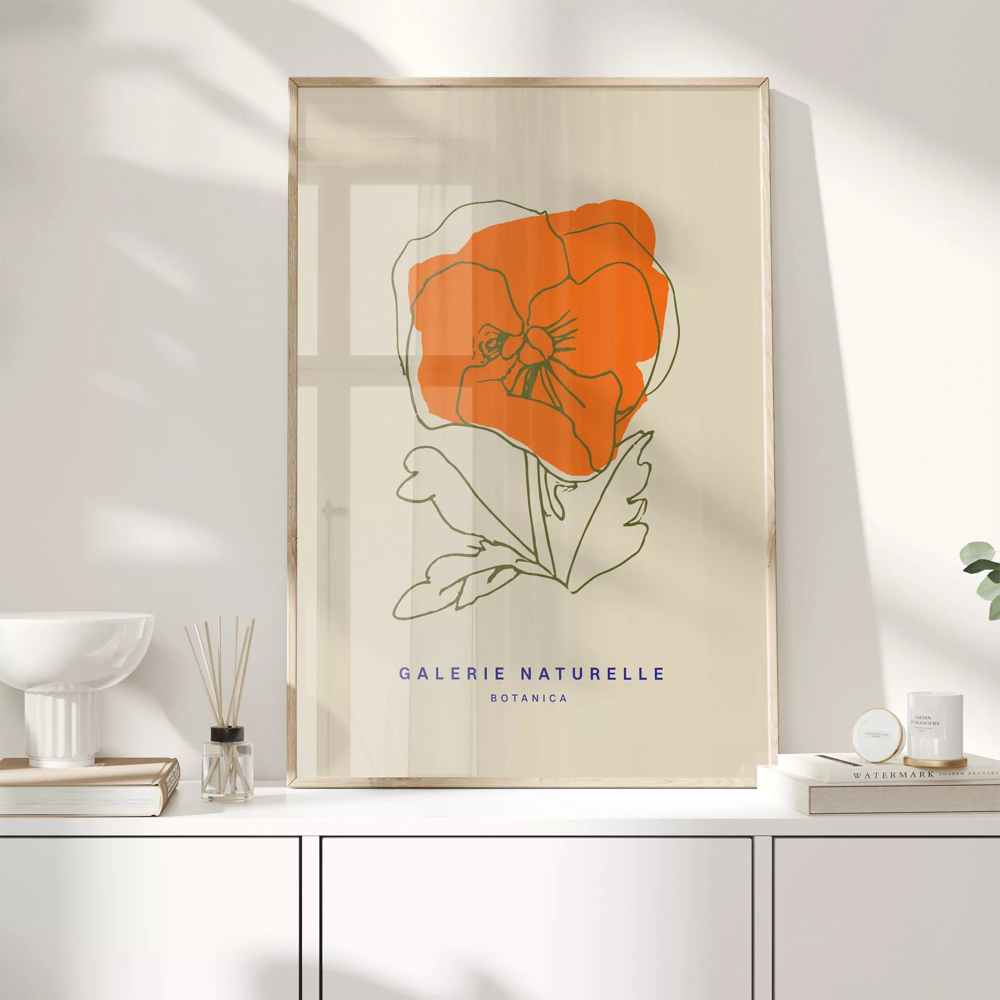 オレンジ色のポピーの線画アートポスター、ベージュ背景