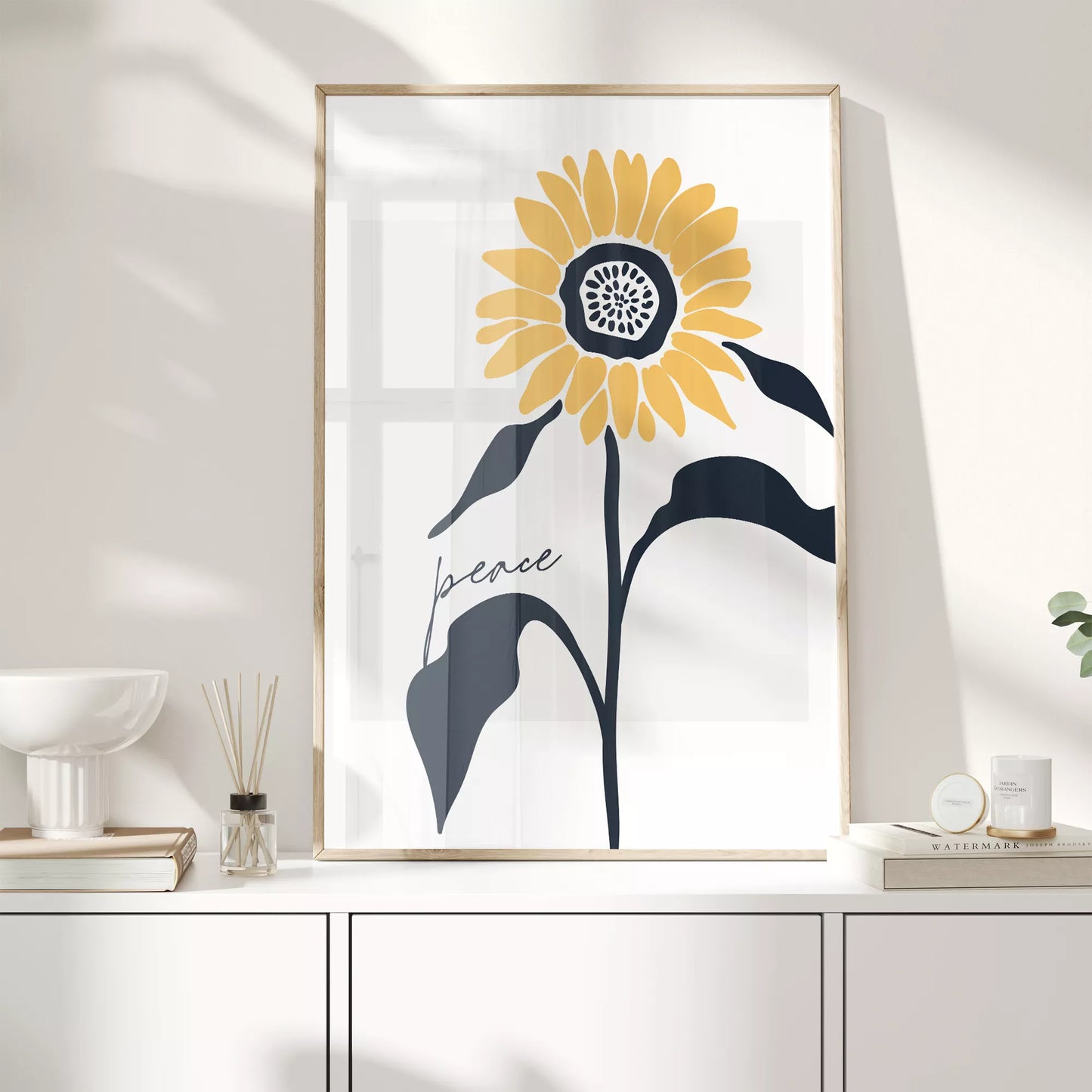 モダンな向日葵のアートプリント、平和をテーマにしたシンプルデザイン