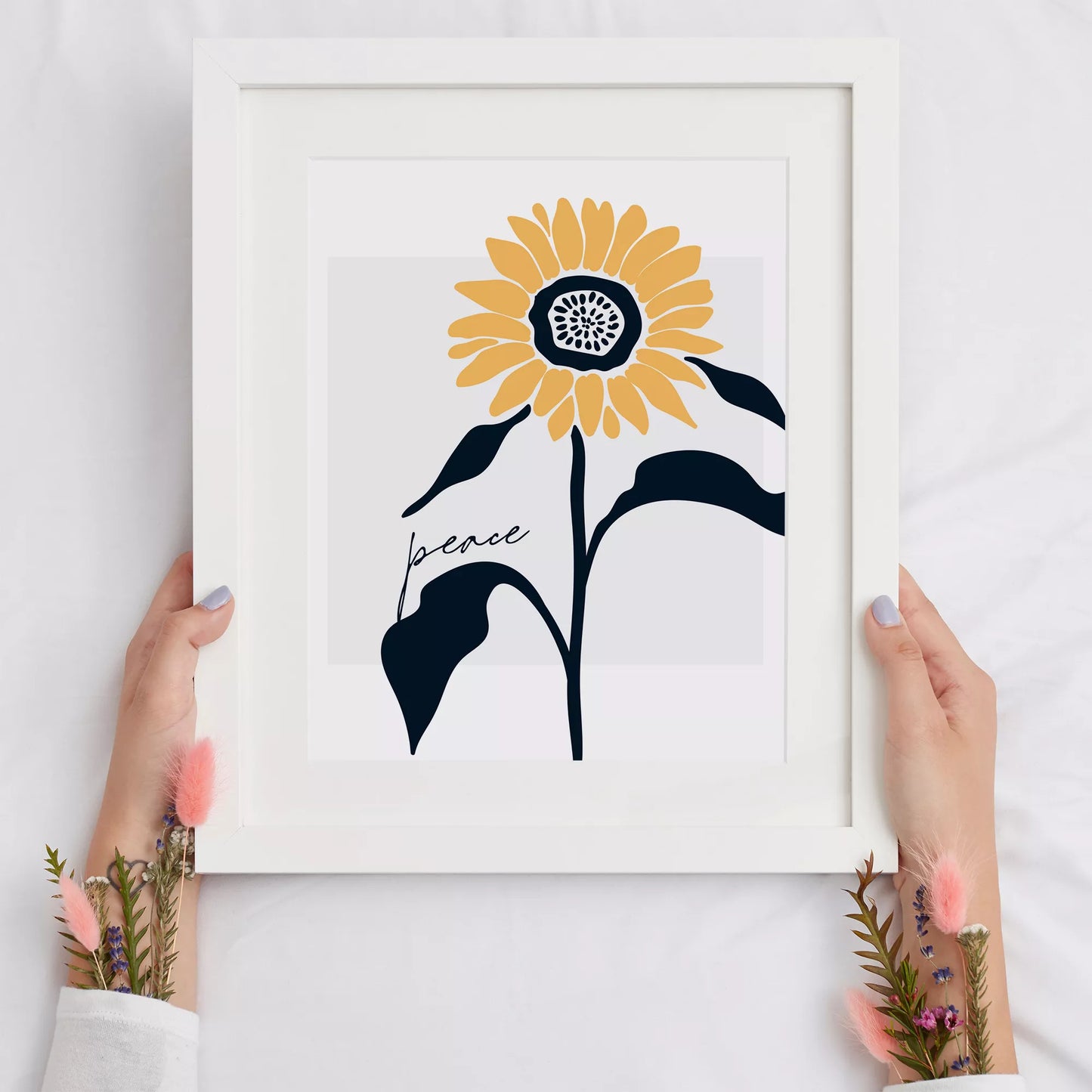 モダンな向日葵のアートプリント、平和をテーマにしたシンプルデザイン
