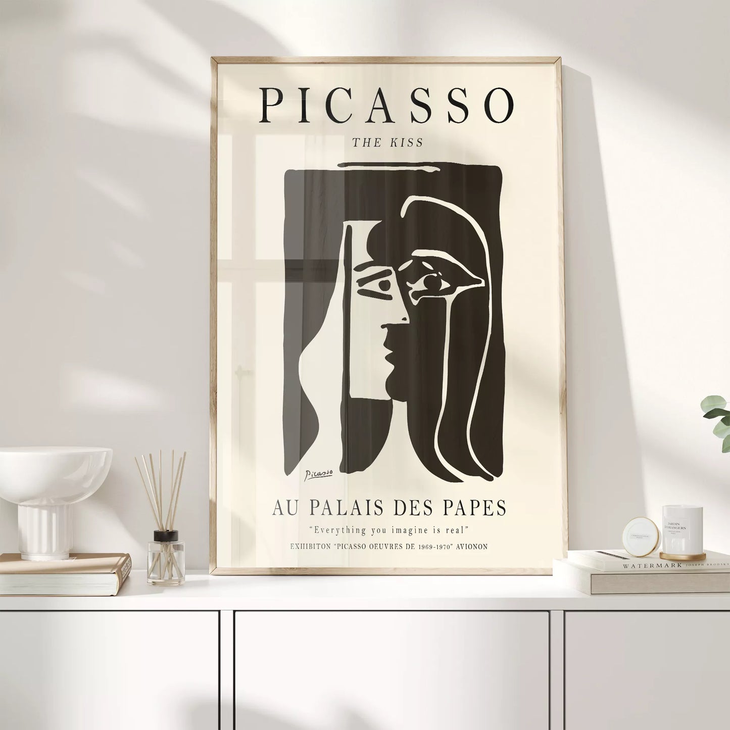 ピカソ作「キス」モノクロアート展ポスター、パレ・デ・パップ