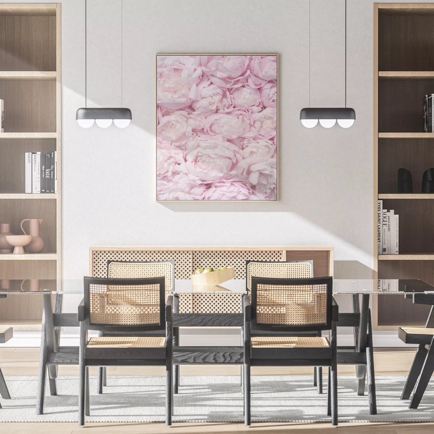 満開の淡いピンク色の牡丹の花々が織りなす優美な春のアート