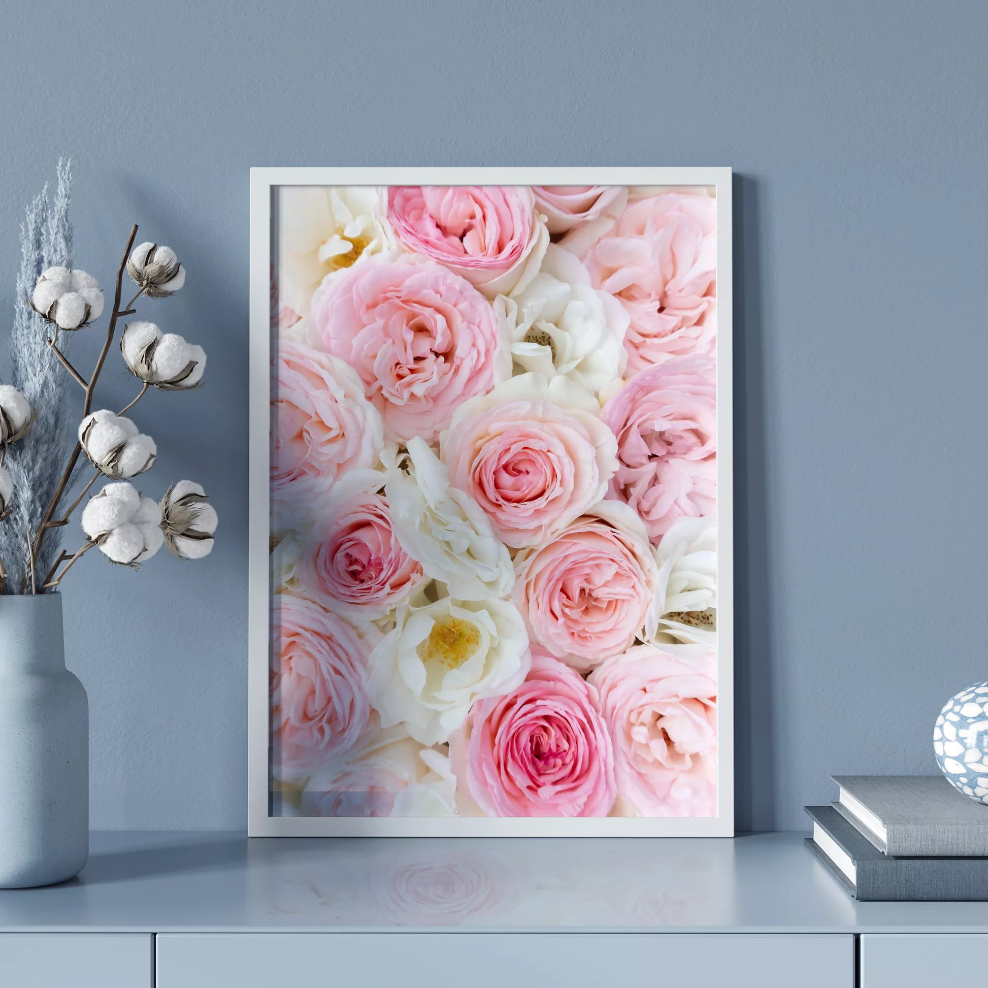 優雅なピンクと白のバラの花束アートポスター、インテリア装飾用