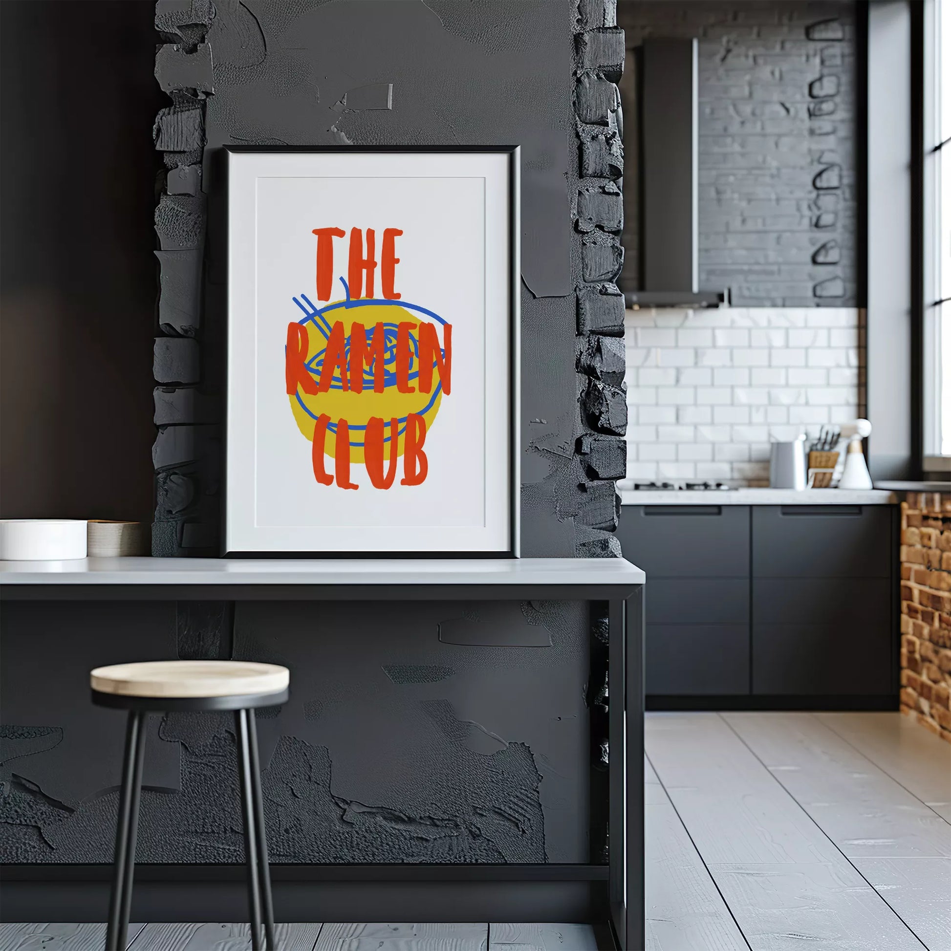 黄色いラーメン丼とオレンジ色の文字で描かれたモダンなポップアート