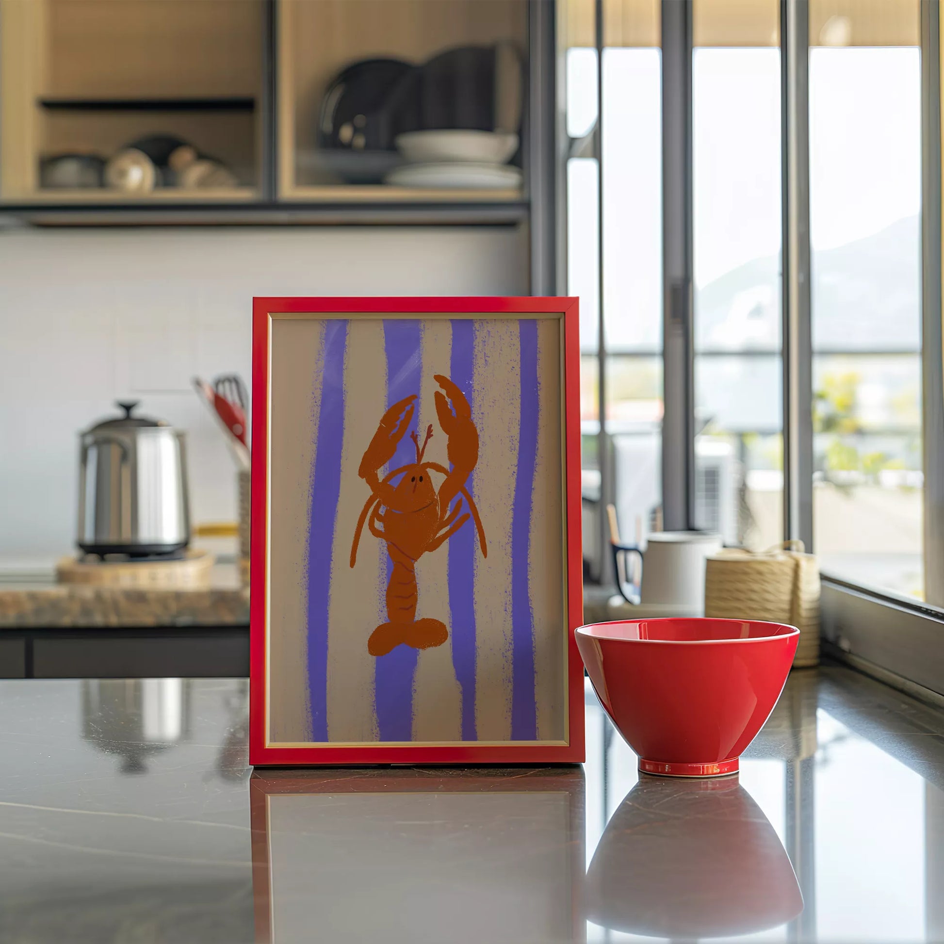 紫のストライプ背景に赤いロブスターのレトロなイラストアート