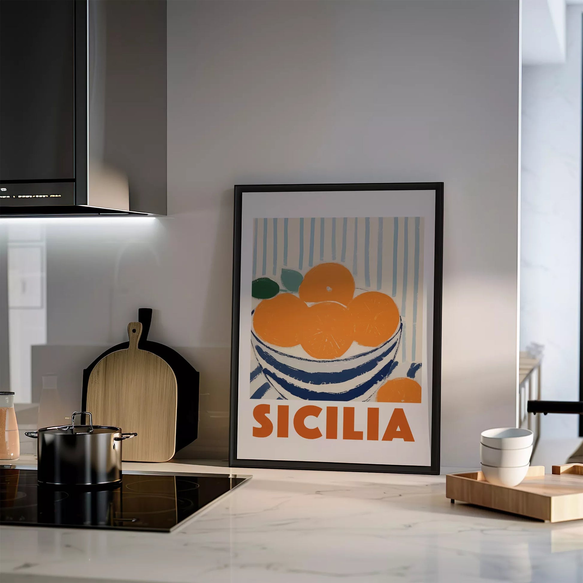 シチリアオレンジのレトロなアートポスター、青いボウルと縞模様の背景