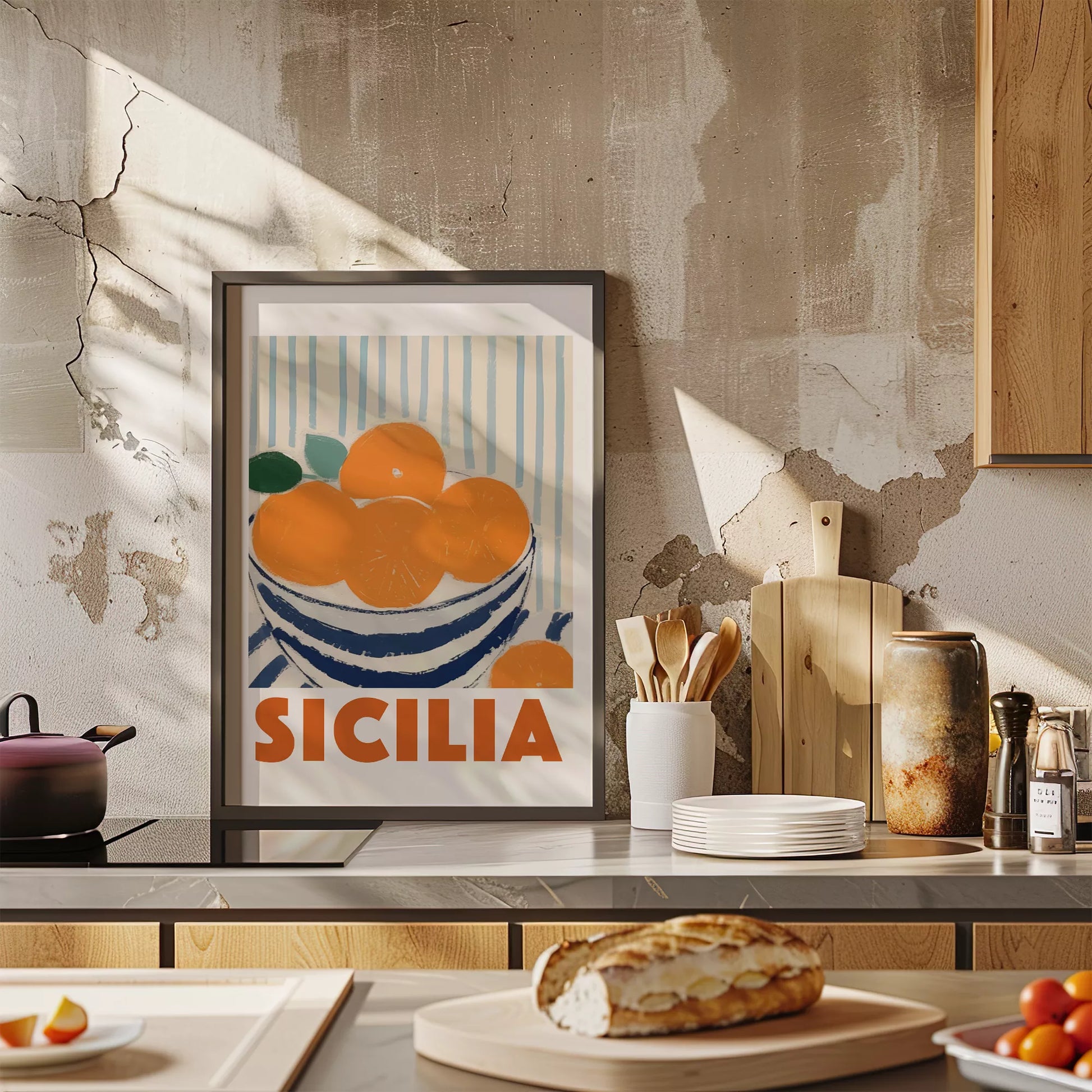 シチリアオレンジのレトロなアートポスター、青いボウルと縞模様の背景