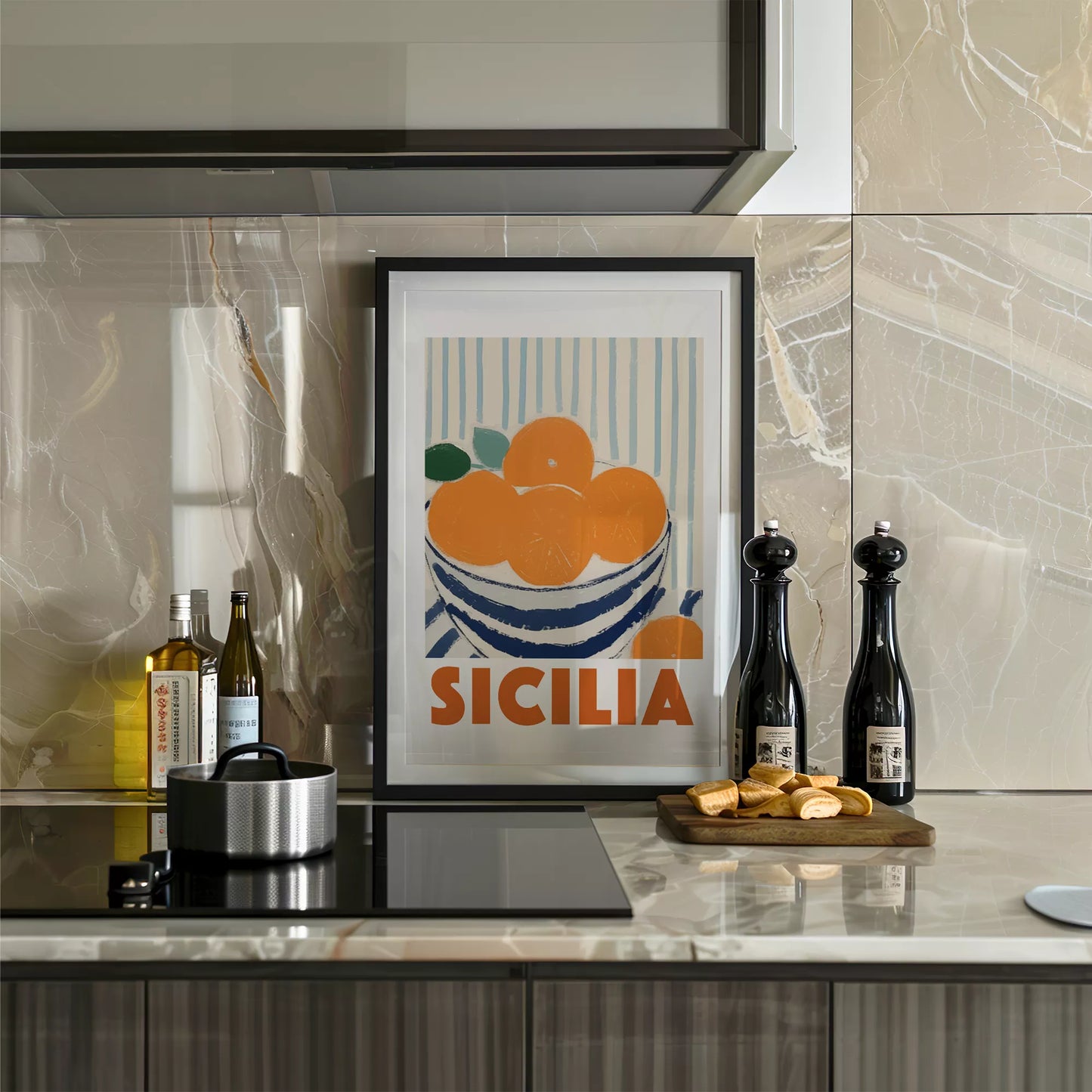 シチリアオレンジのレトロなアートポスター、青いボウルと縞模様の背景