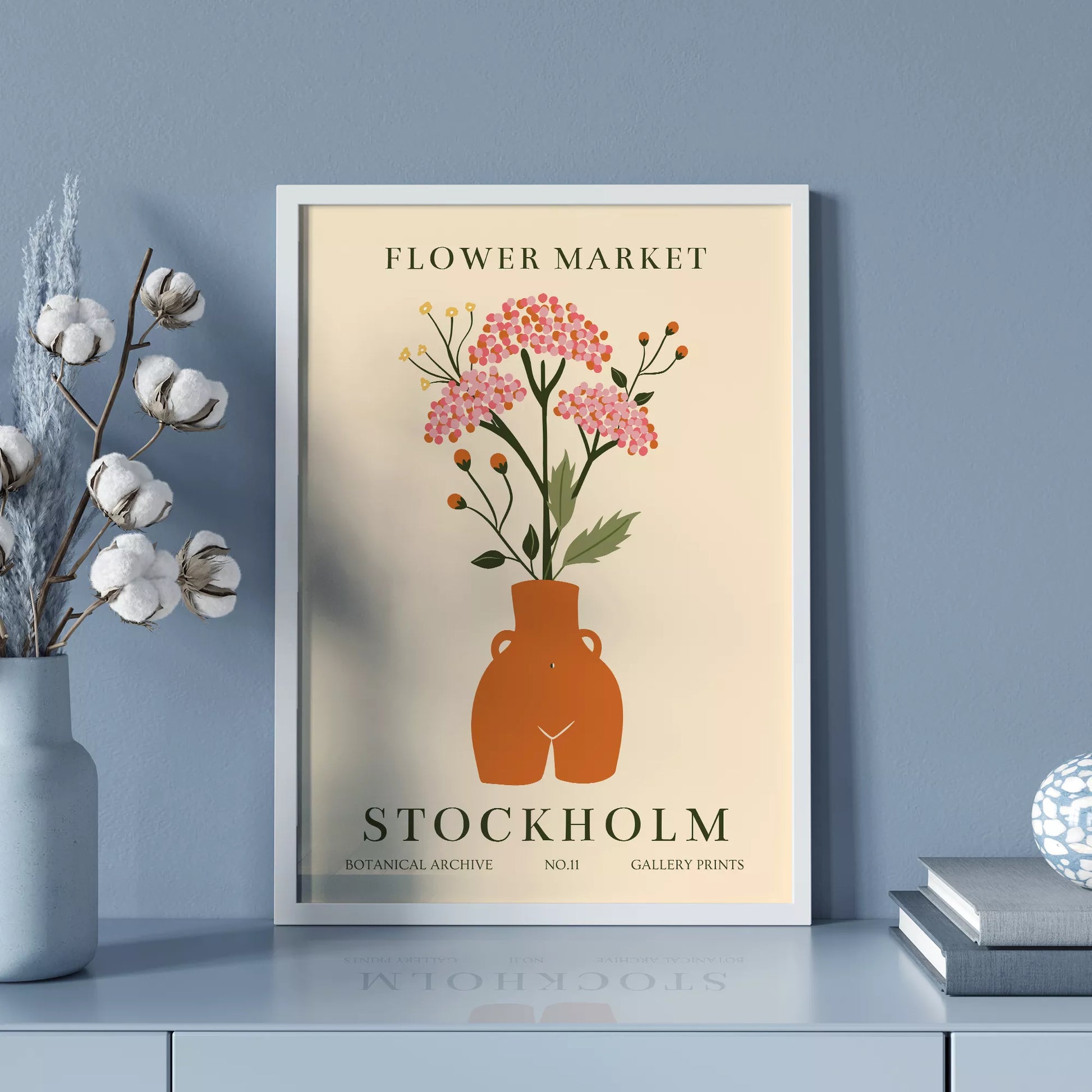 北欧風フラワーマーケットのボタニカルアートポスター、テラコッタ色の花瓶に活けたピンクの花