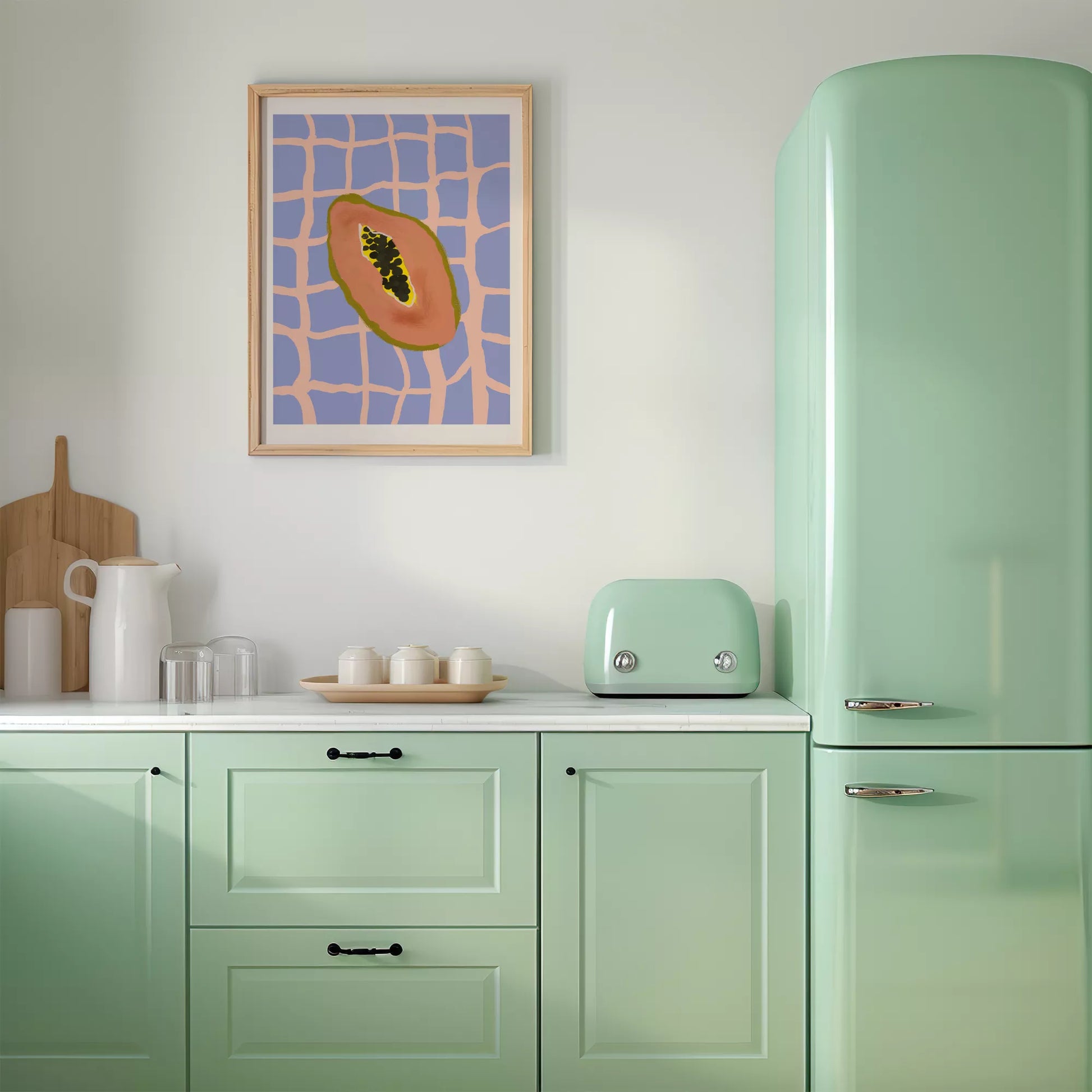 パステルカラーの格子柄背景にパパイヤのミニマルアートイラスト