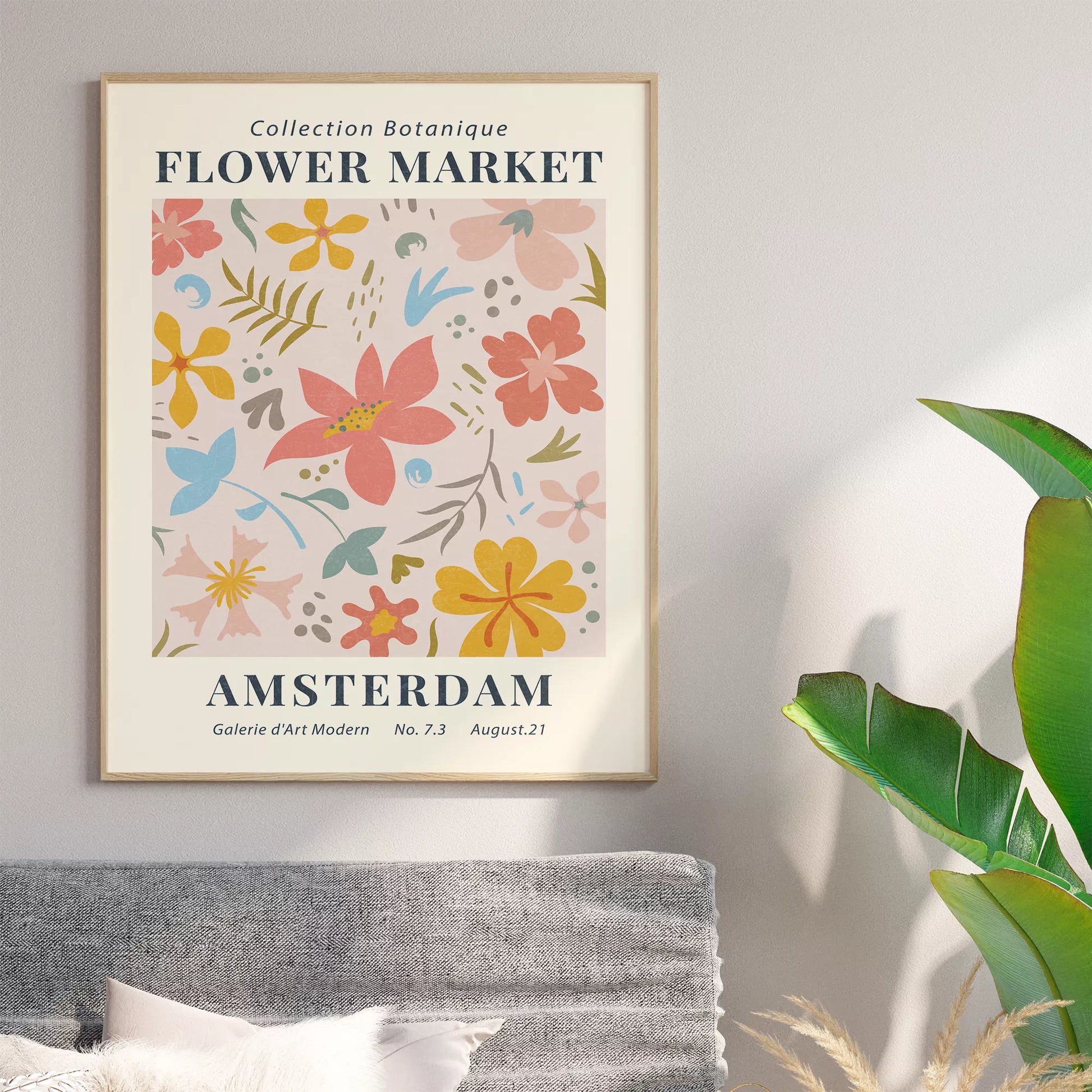 マーガレットの花束が黄色い花瓶に生けられたレトロなポスターデザイン