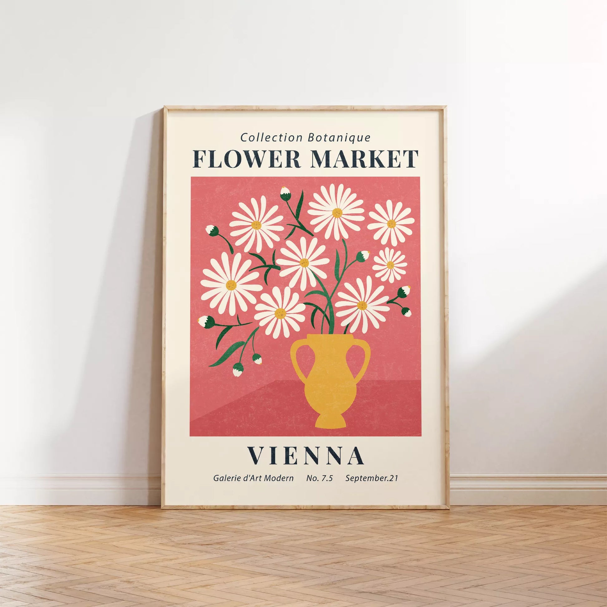 ピンク背景に黄色い花瓶のマーガレットの花束アートポスター